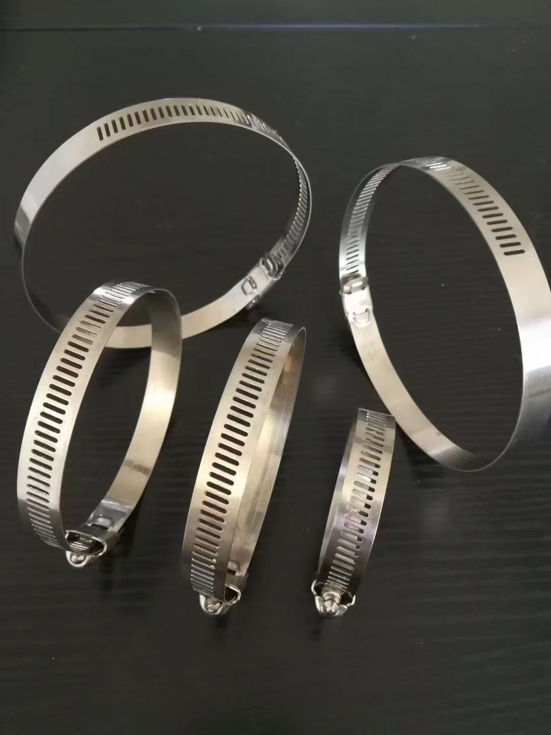 Fresh Air Duct Connector 080 — customer-supplied product image 1