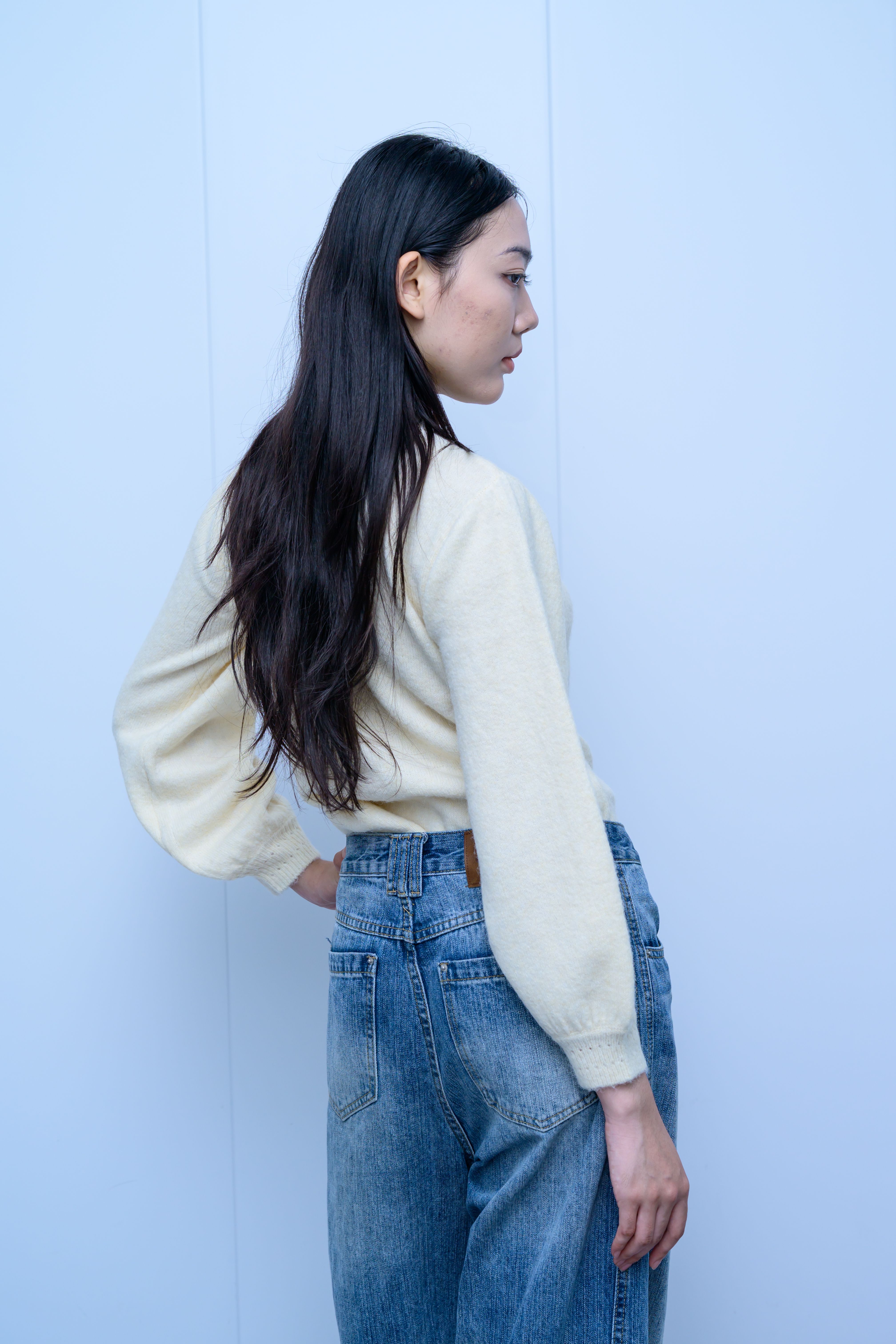 s049Cream Yellow Textured Ruffle Collar Knit Cardigan