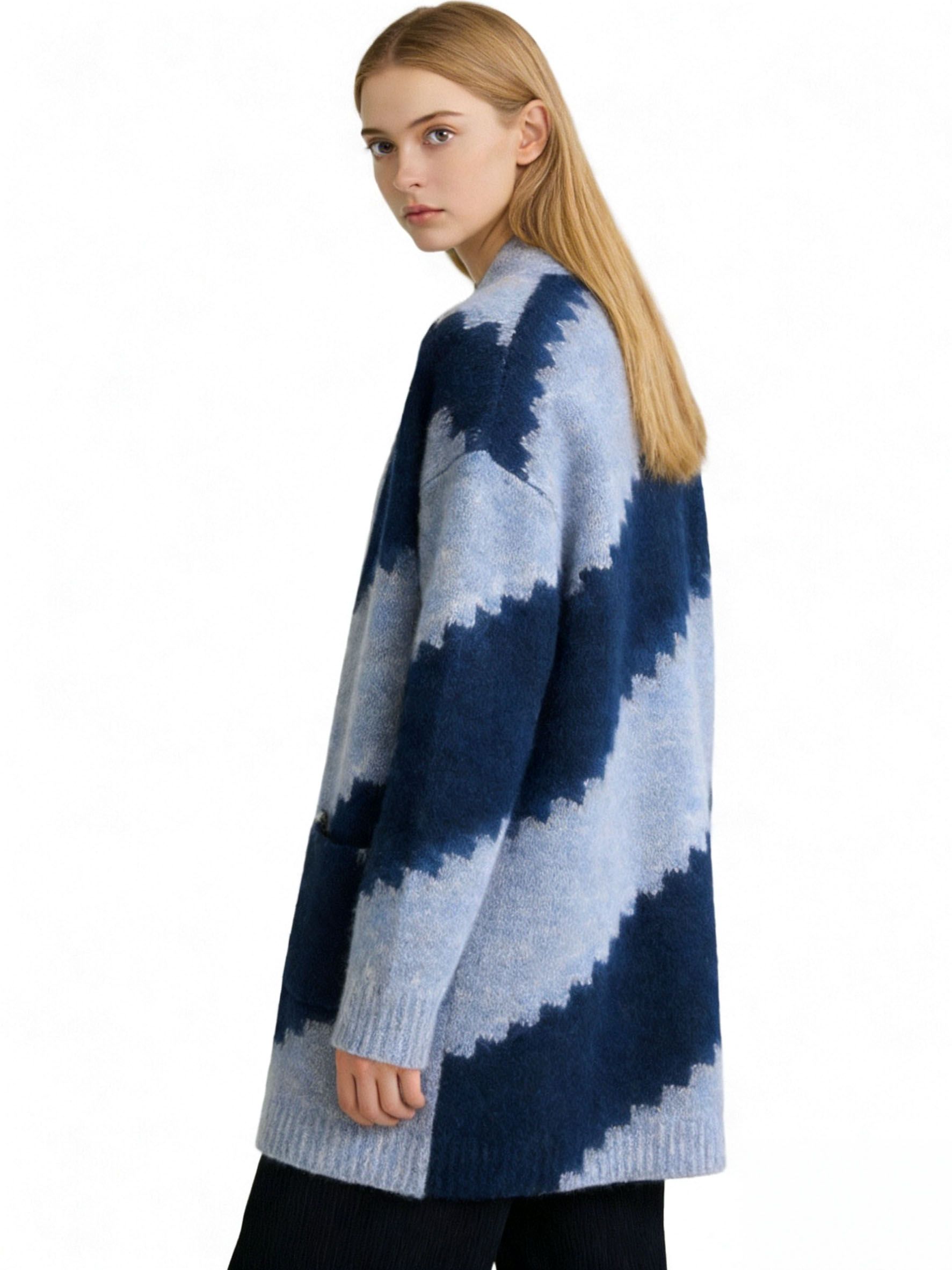 s112Blue Gradient Jacquard Cardigan
