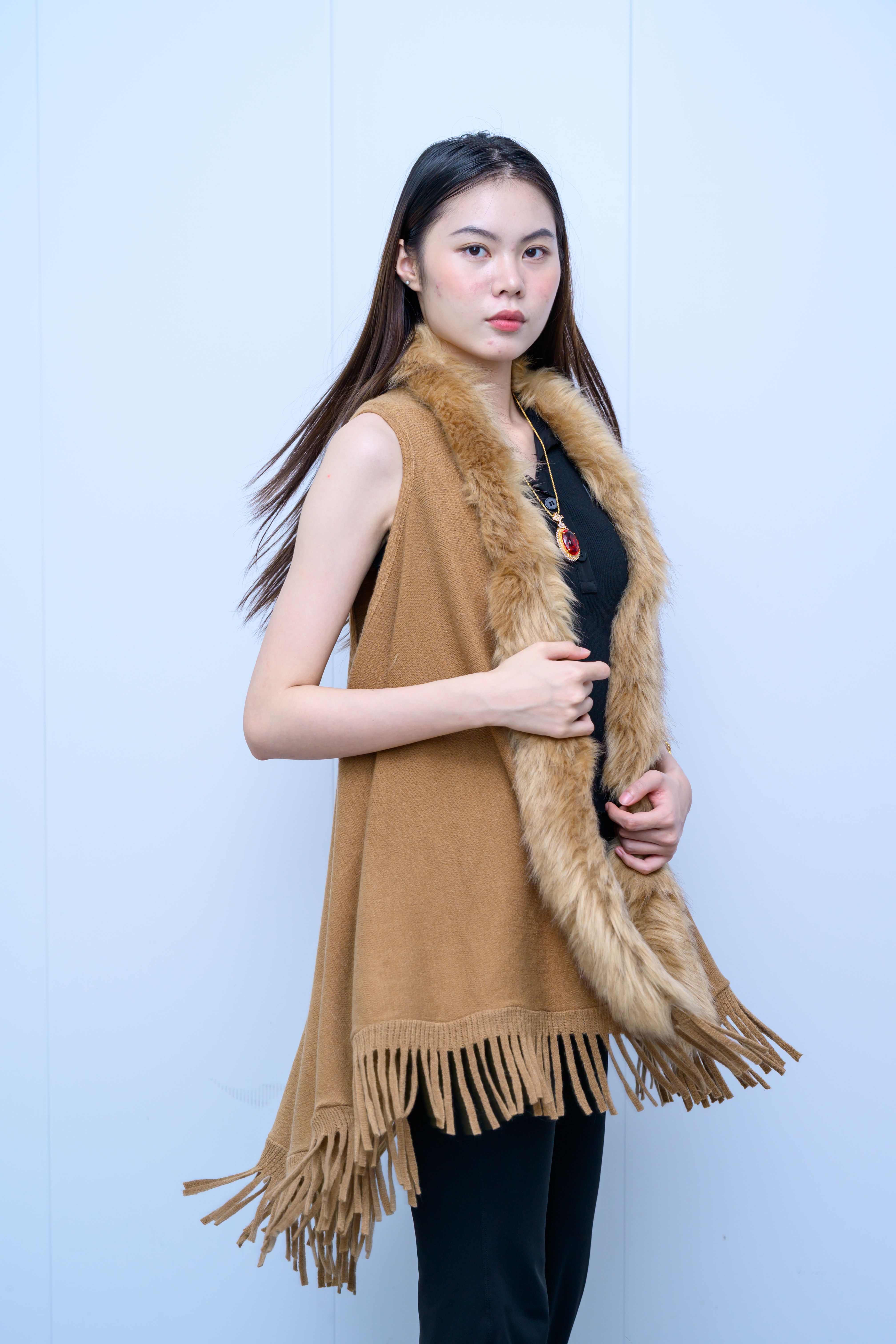 s040Caramel Brown Faux Fur Collar Fringe Knit Vest