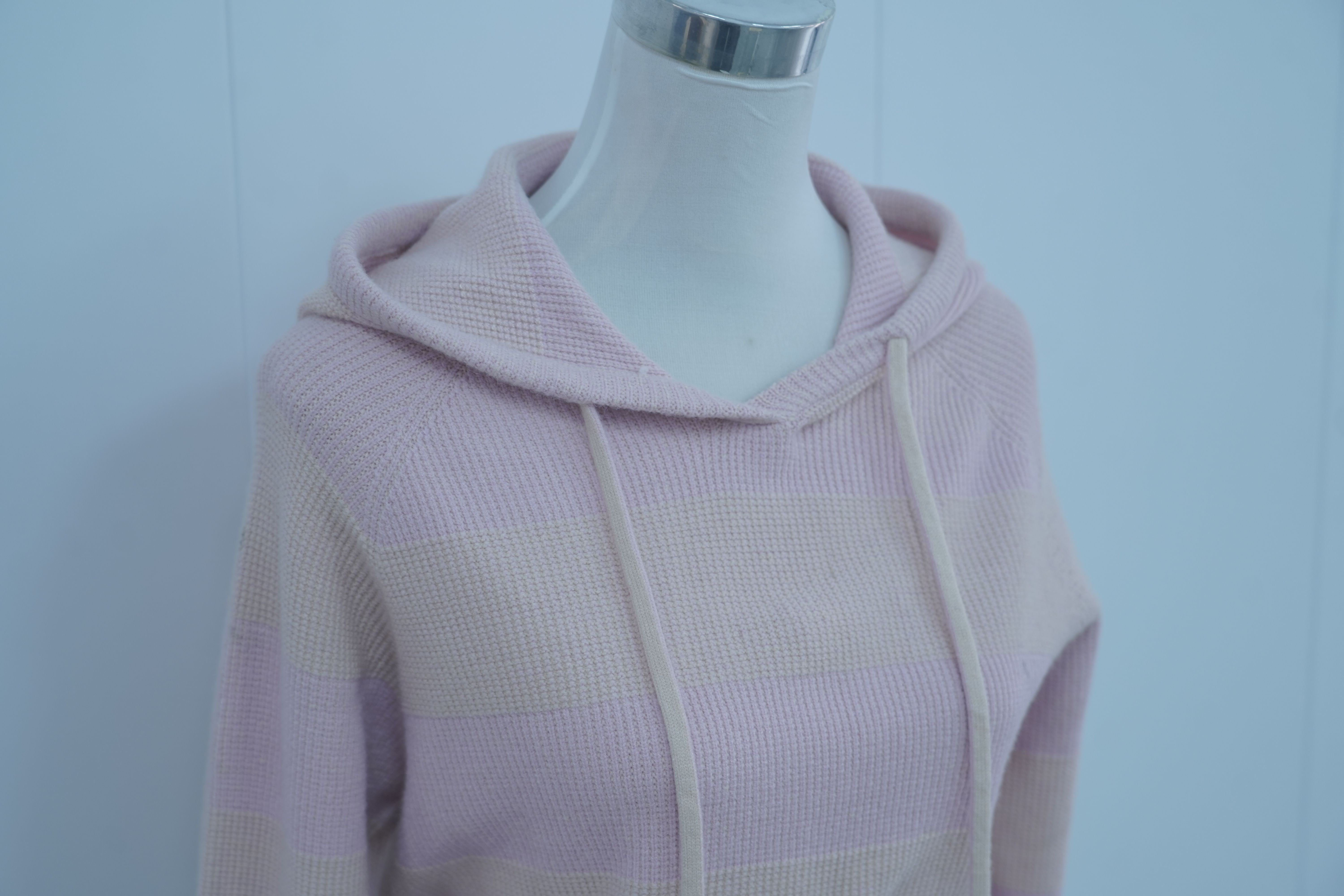 s017Pink & Apricot Striped Hooded Knit Sweatshirt
