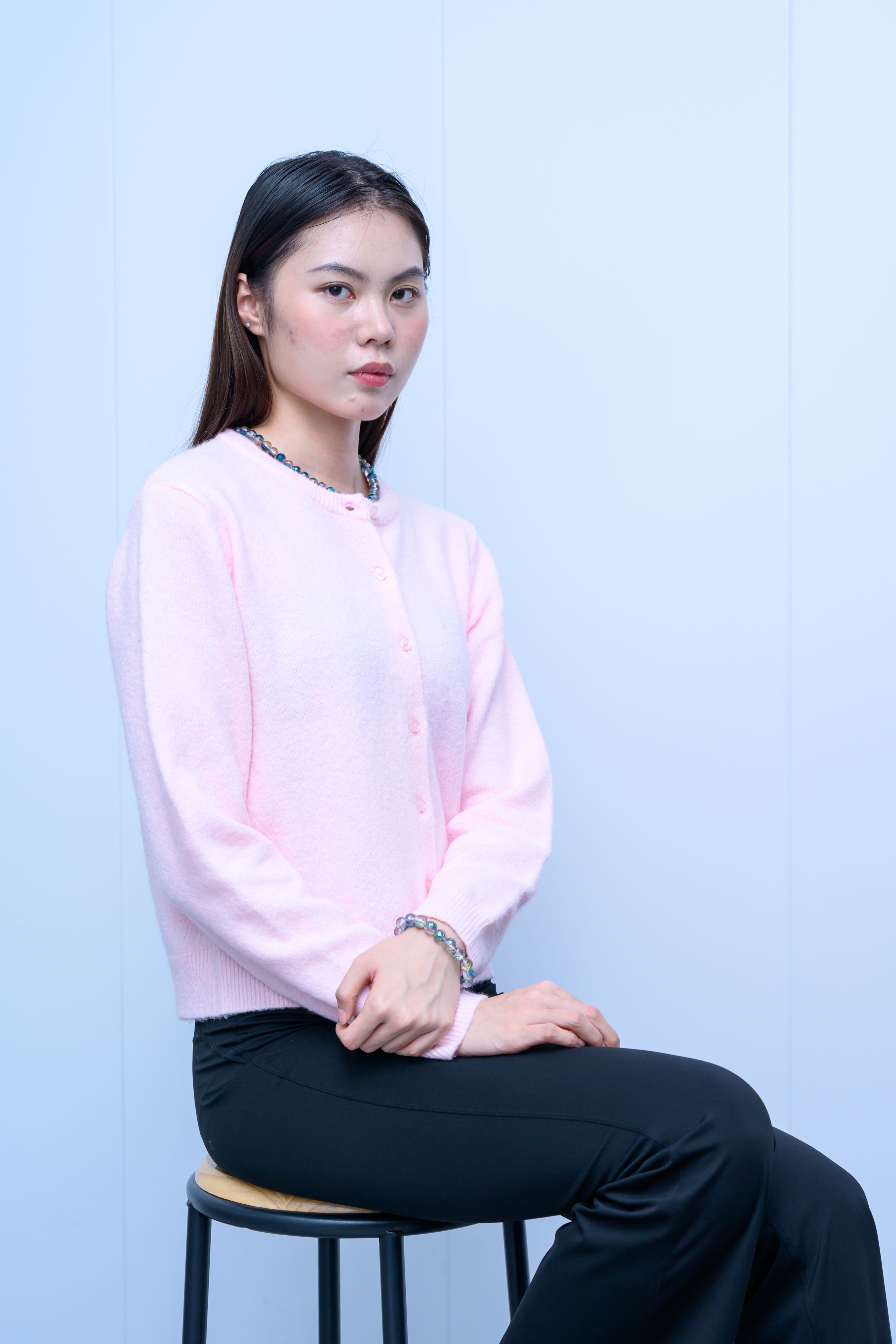 s046Soft Pink Crew Neck Cozy Knit Cardigan