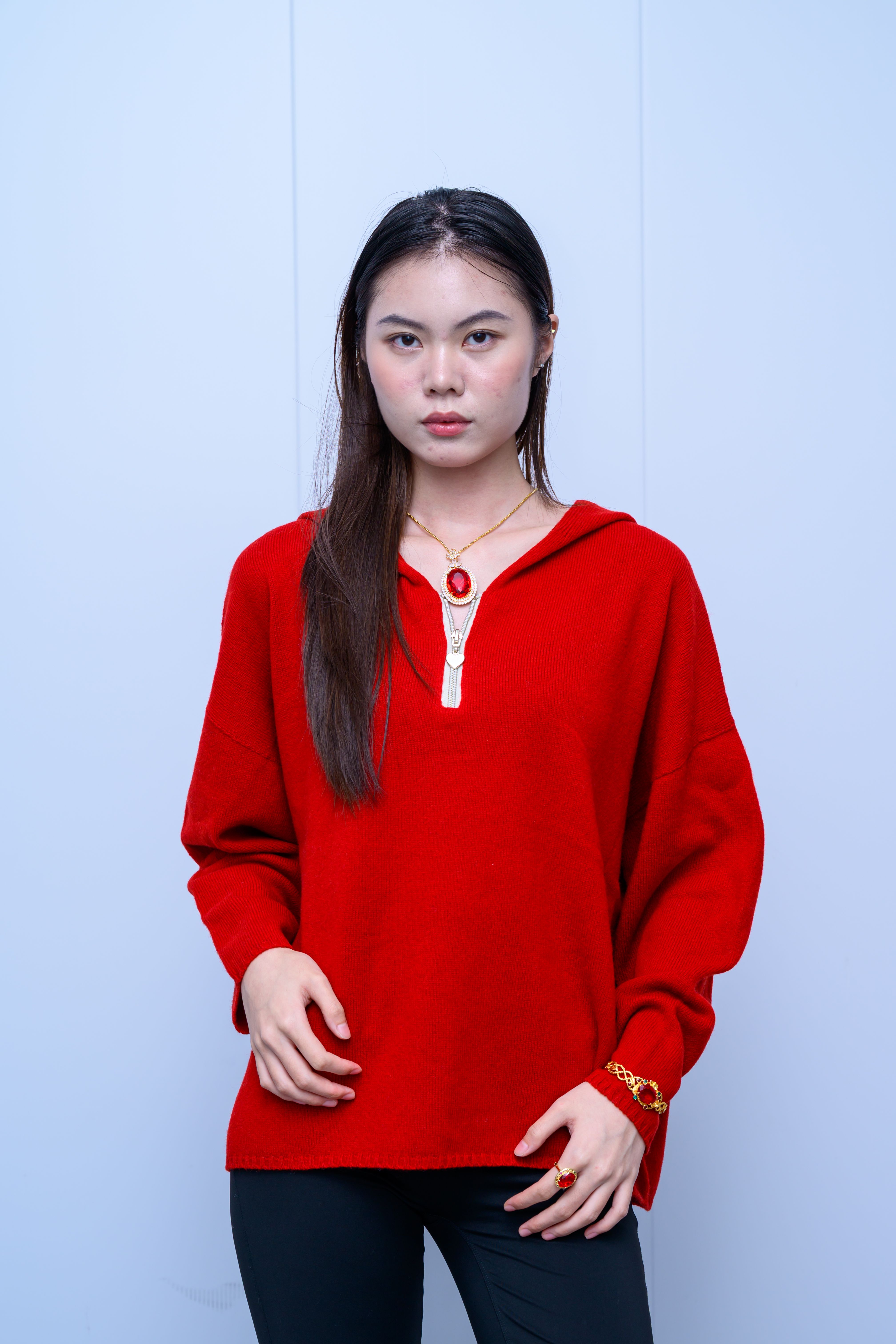 s029Bright Red Oversized Hooded Knit Sweater
