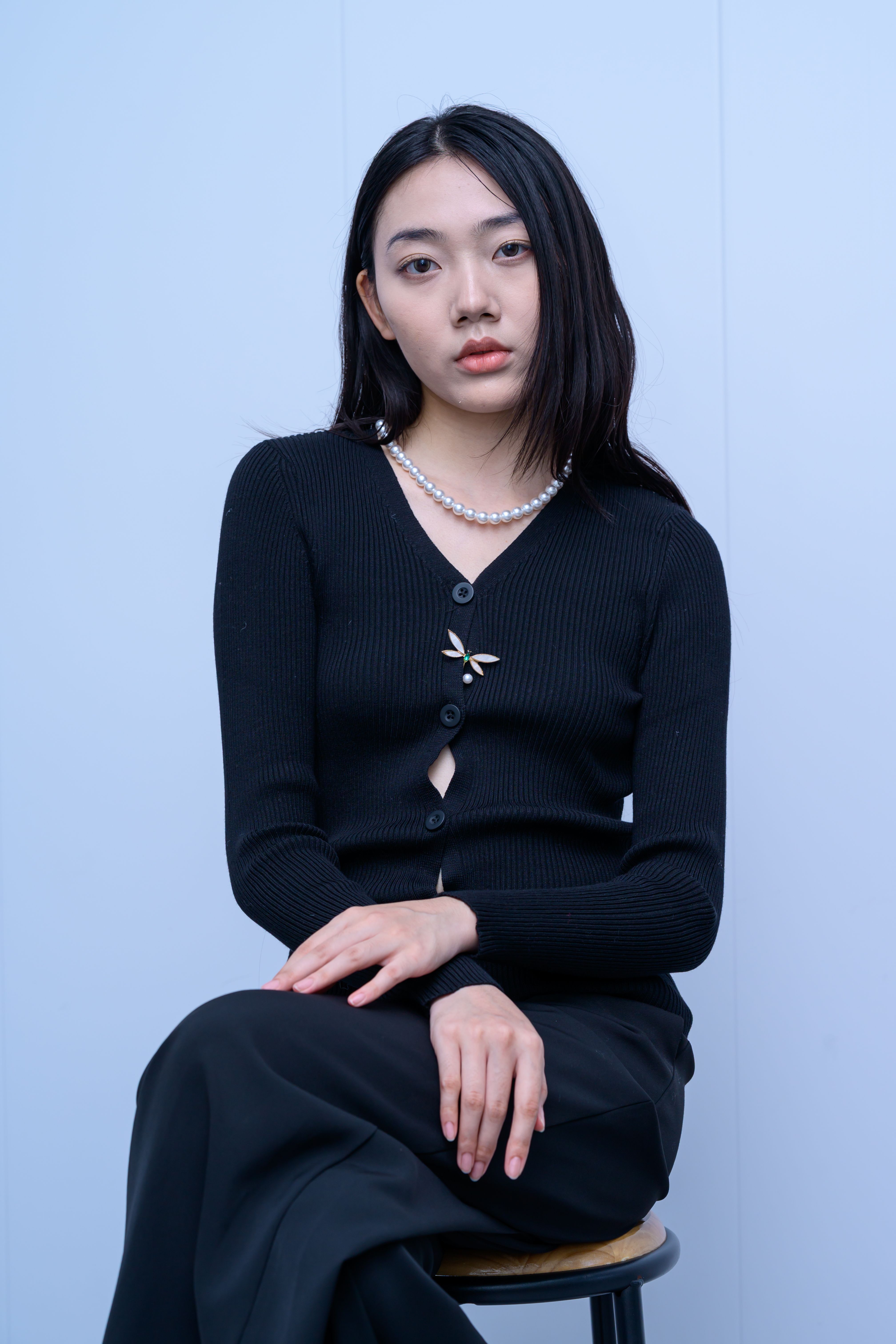 s030Starry Texture Mock Neck Knit Top