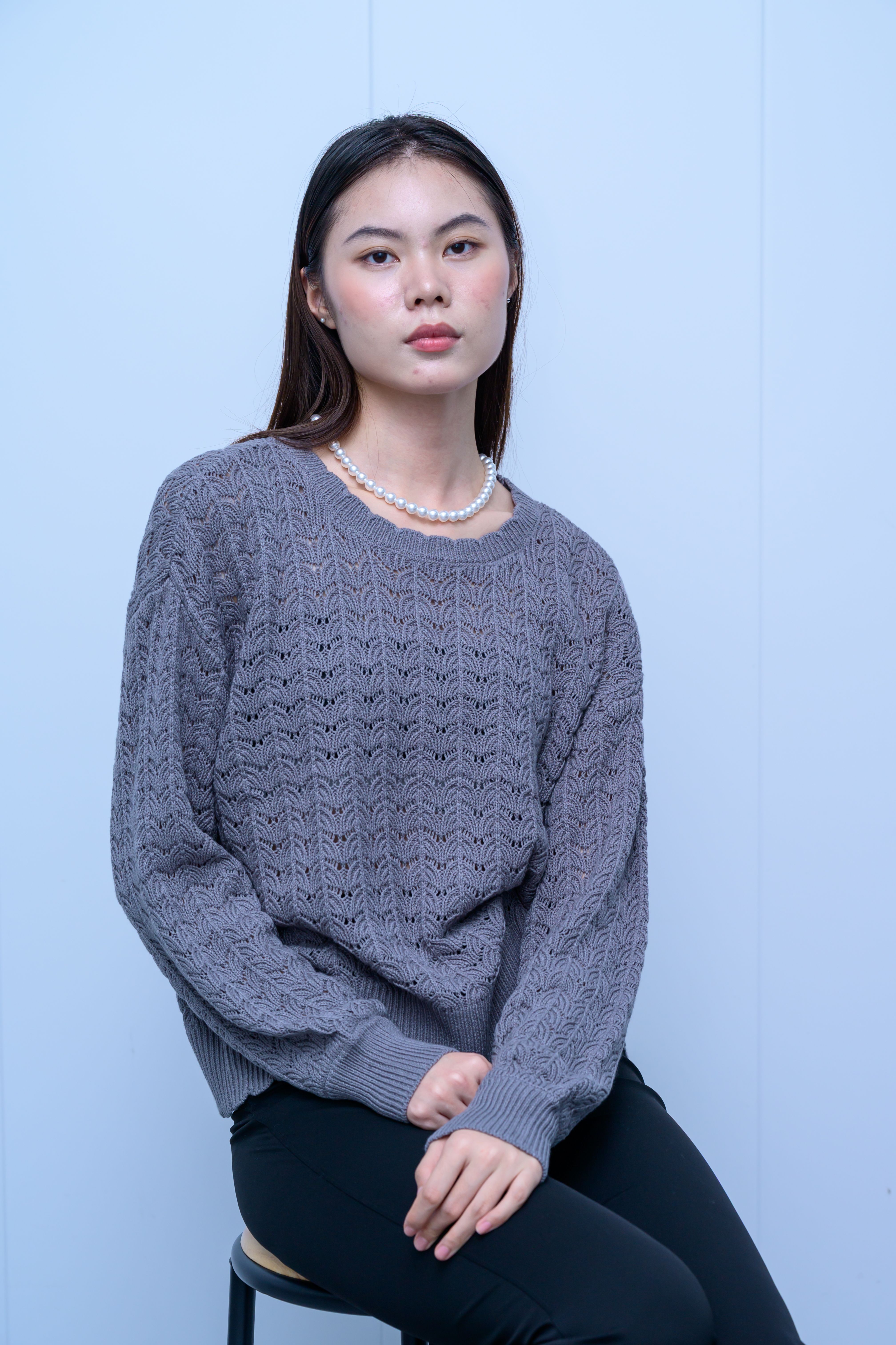 s048Misty Gray Wheat Ear Lace Crew Neck Knit Sweater