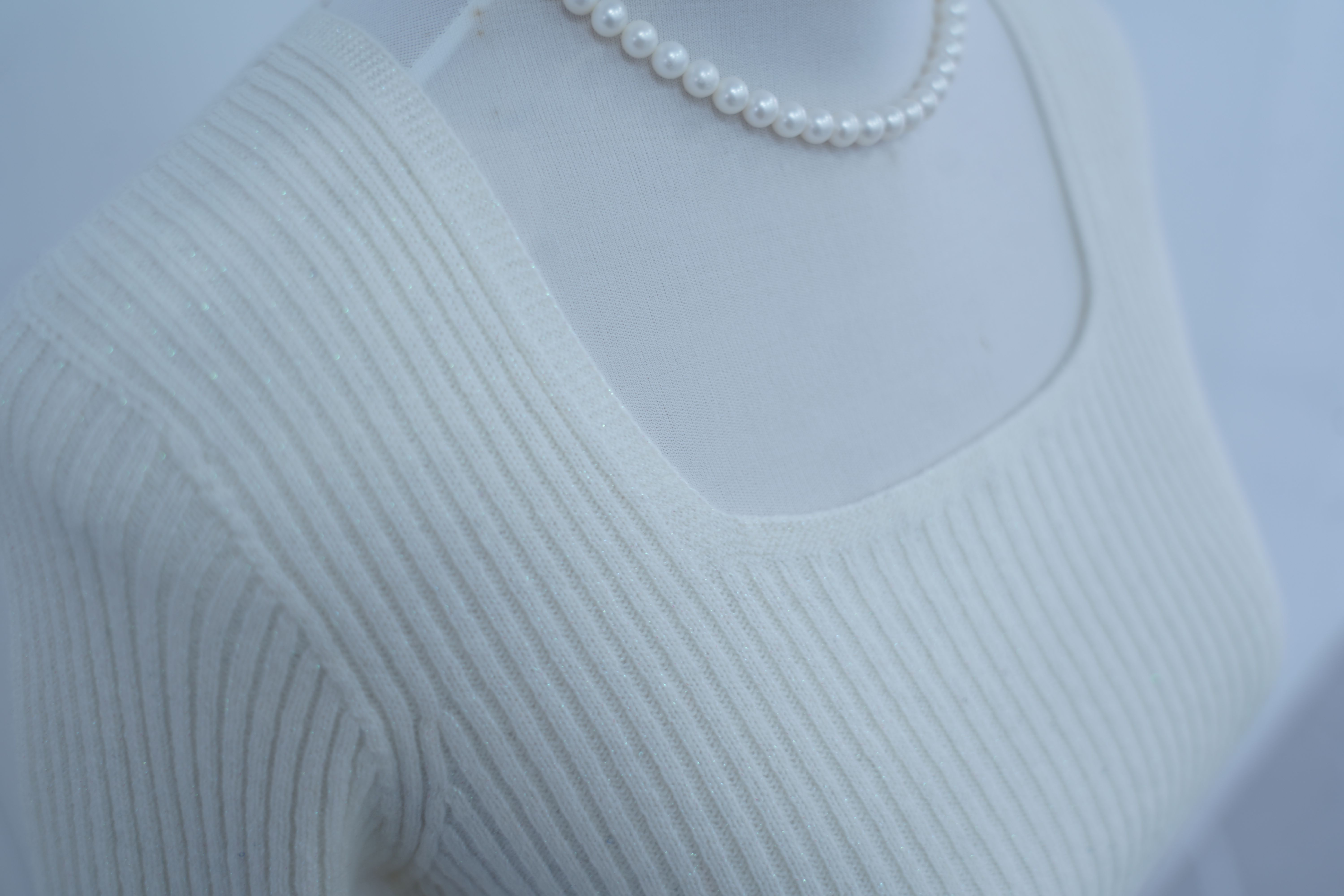 s003Cream White Square-Neck Ribbed Knitted Base Layer
