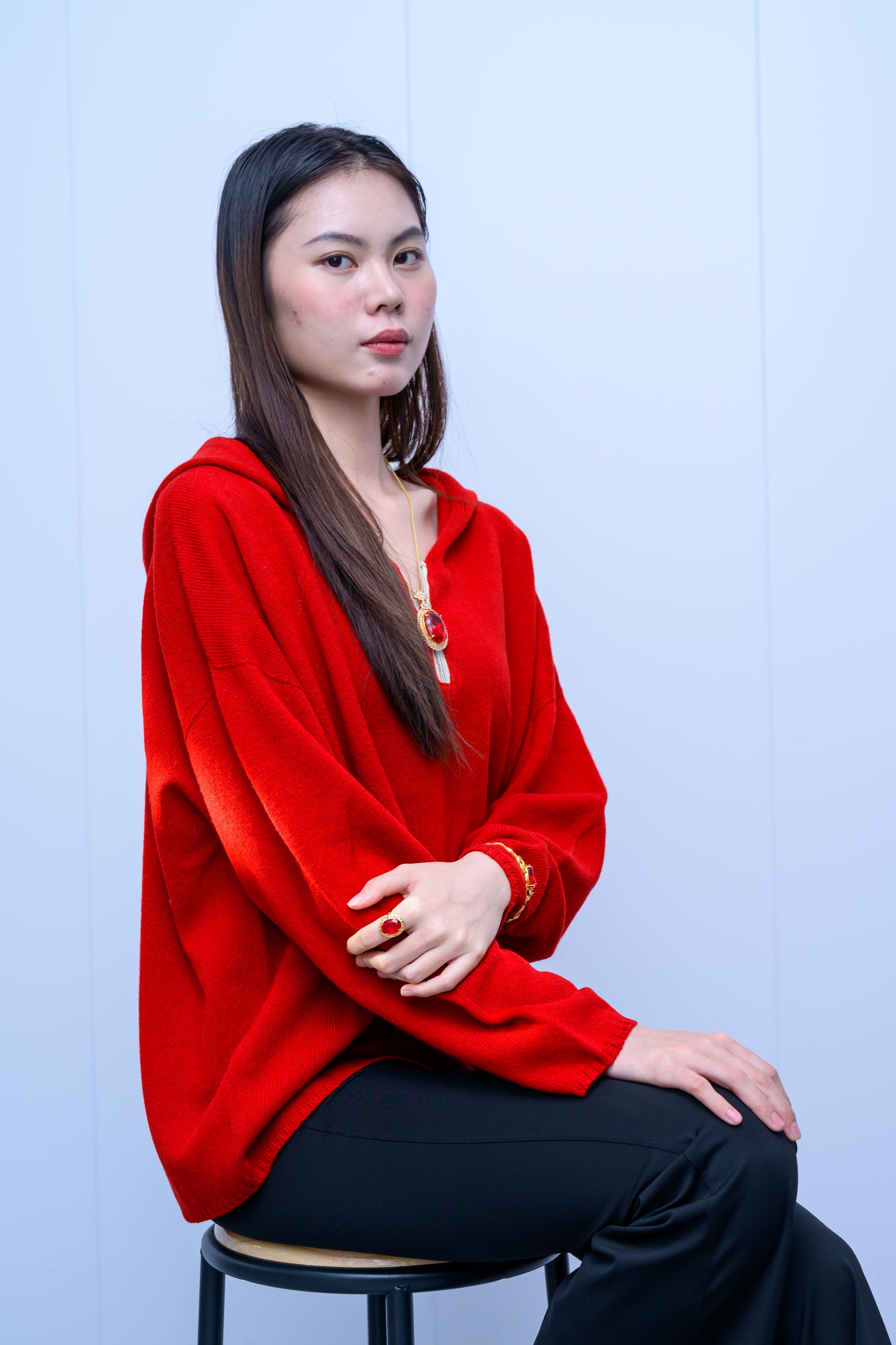 s029Bright Red Oversized Hooded Knit Sweater
