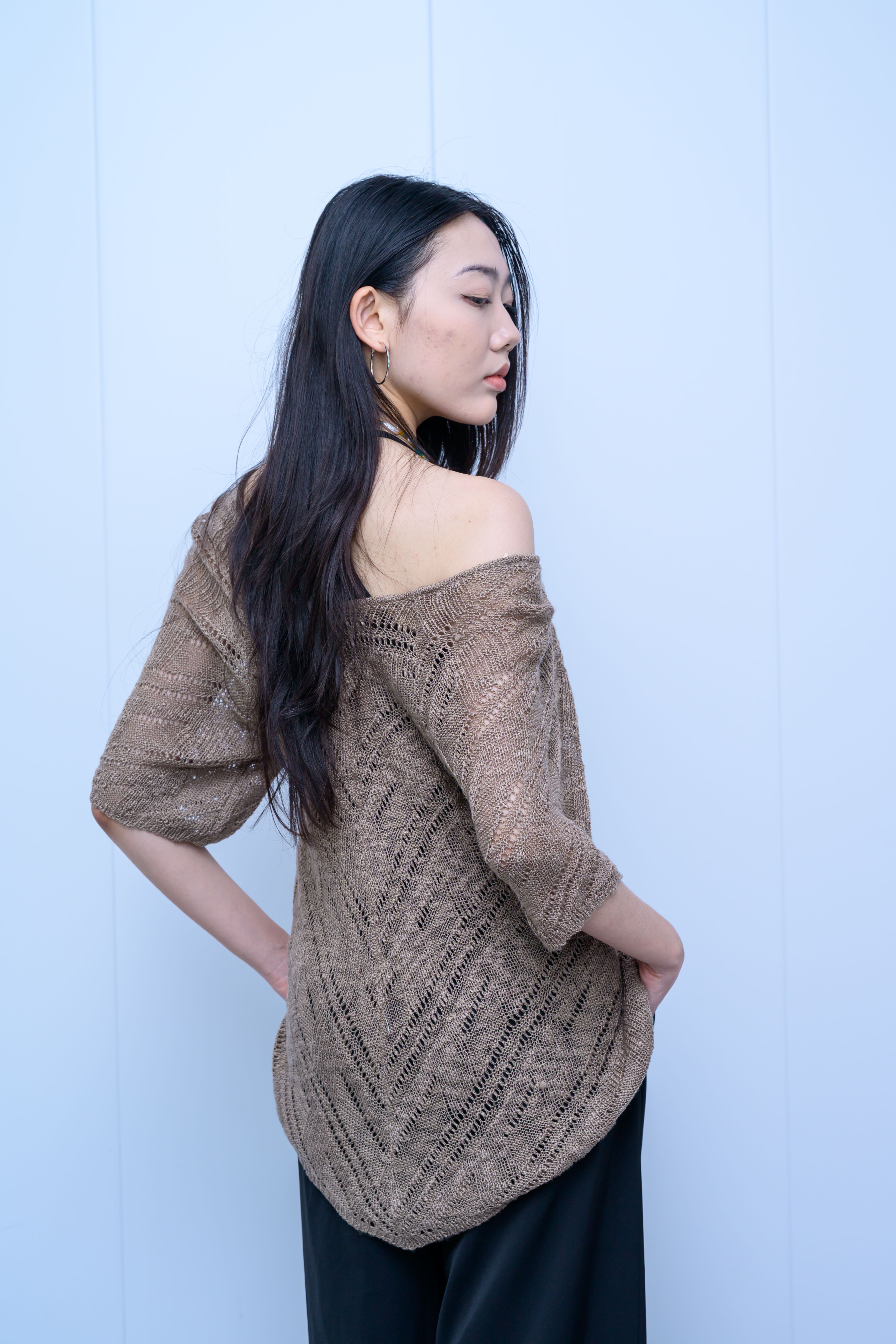 s027Coffee Brown Diagonal Hollow-Out Off-Shoulder Knit Top