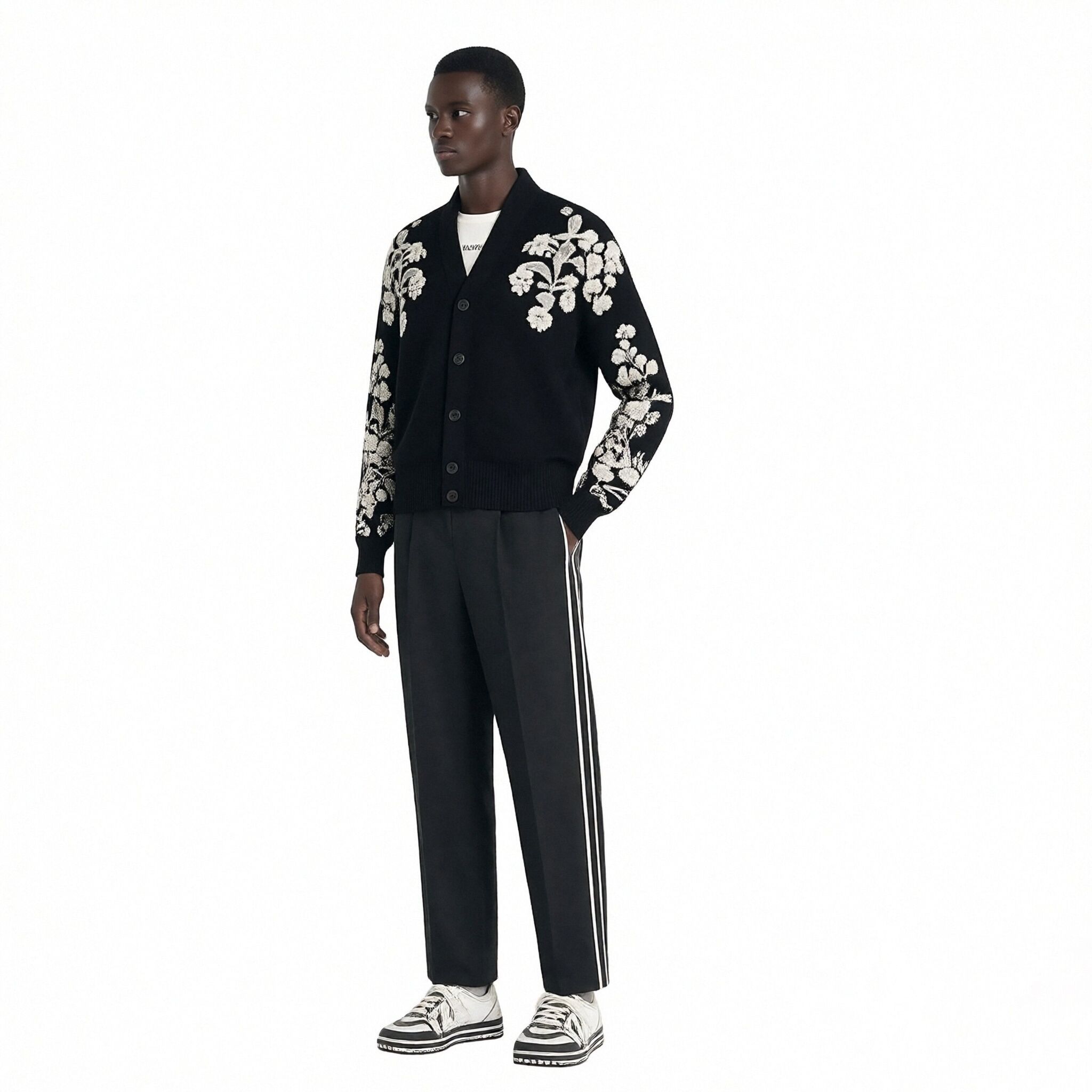 m003Nocturne Bloom Intarsia Knit Cardigan