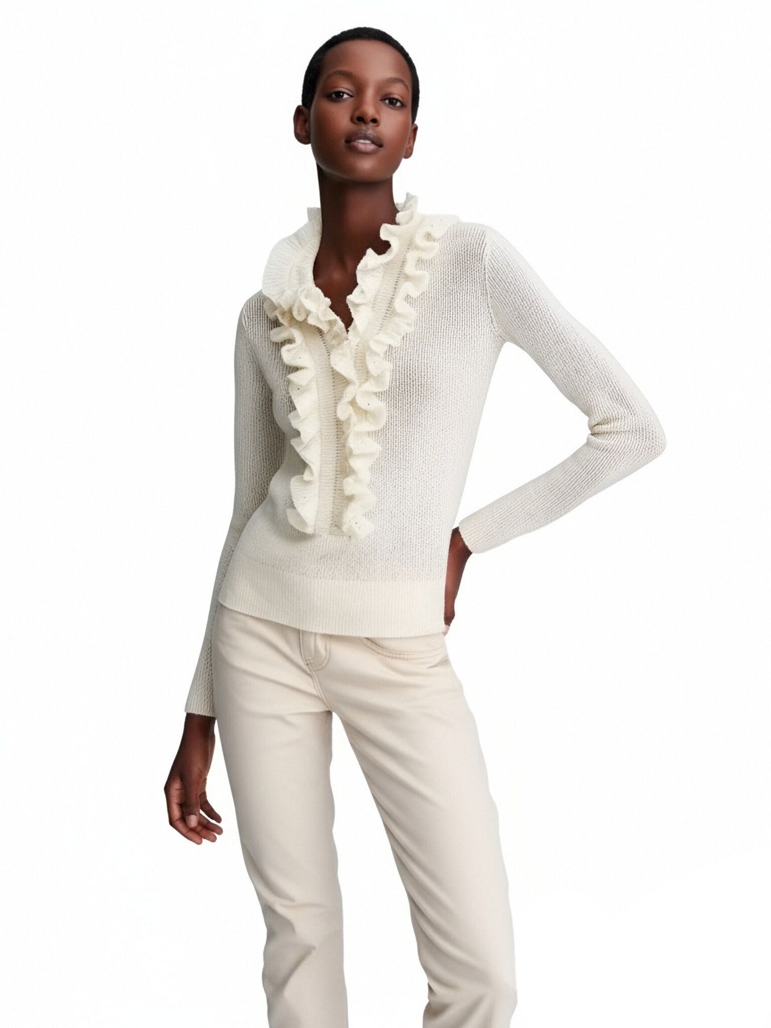 s083Off-White Ruffled V-Neck Knit Top