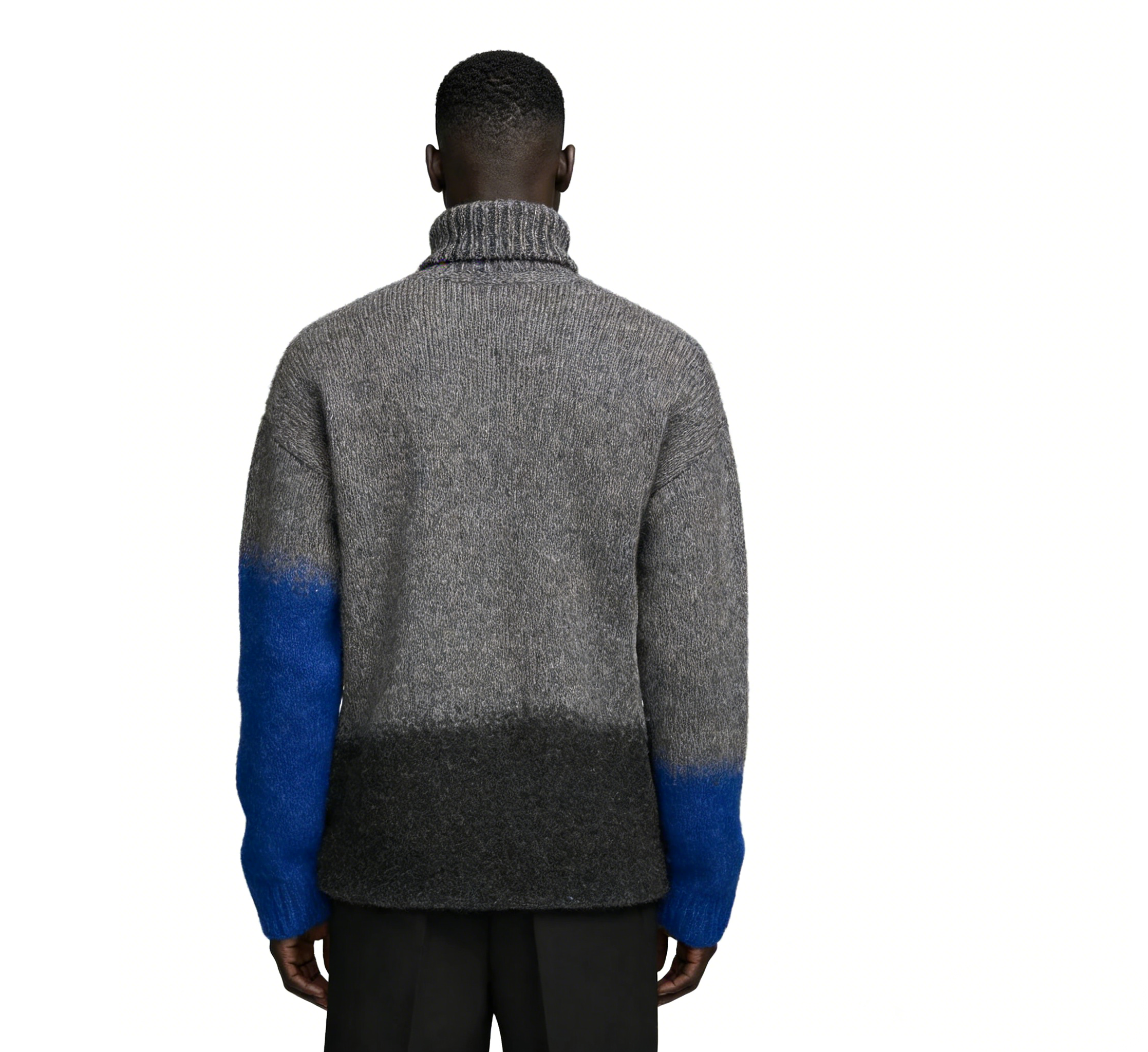 m018Grey-Blue Gradient Turtleneck Knit Sweater