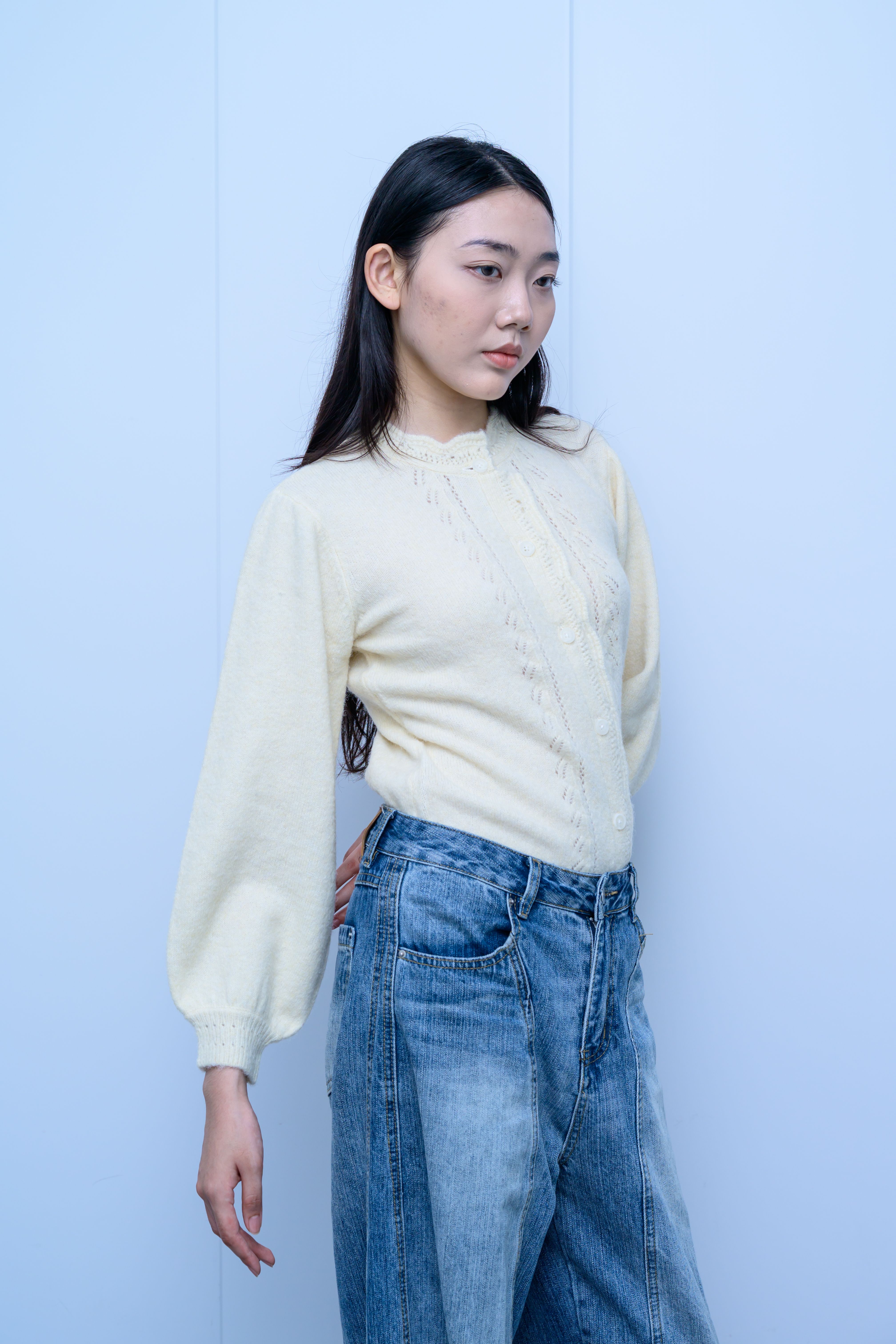 s049Cream Yellow Textured Ruffle Collar Knit Cardigan