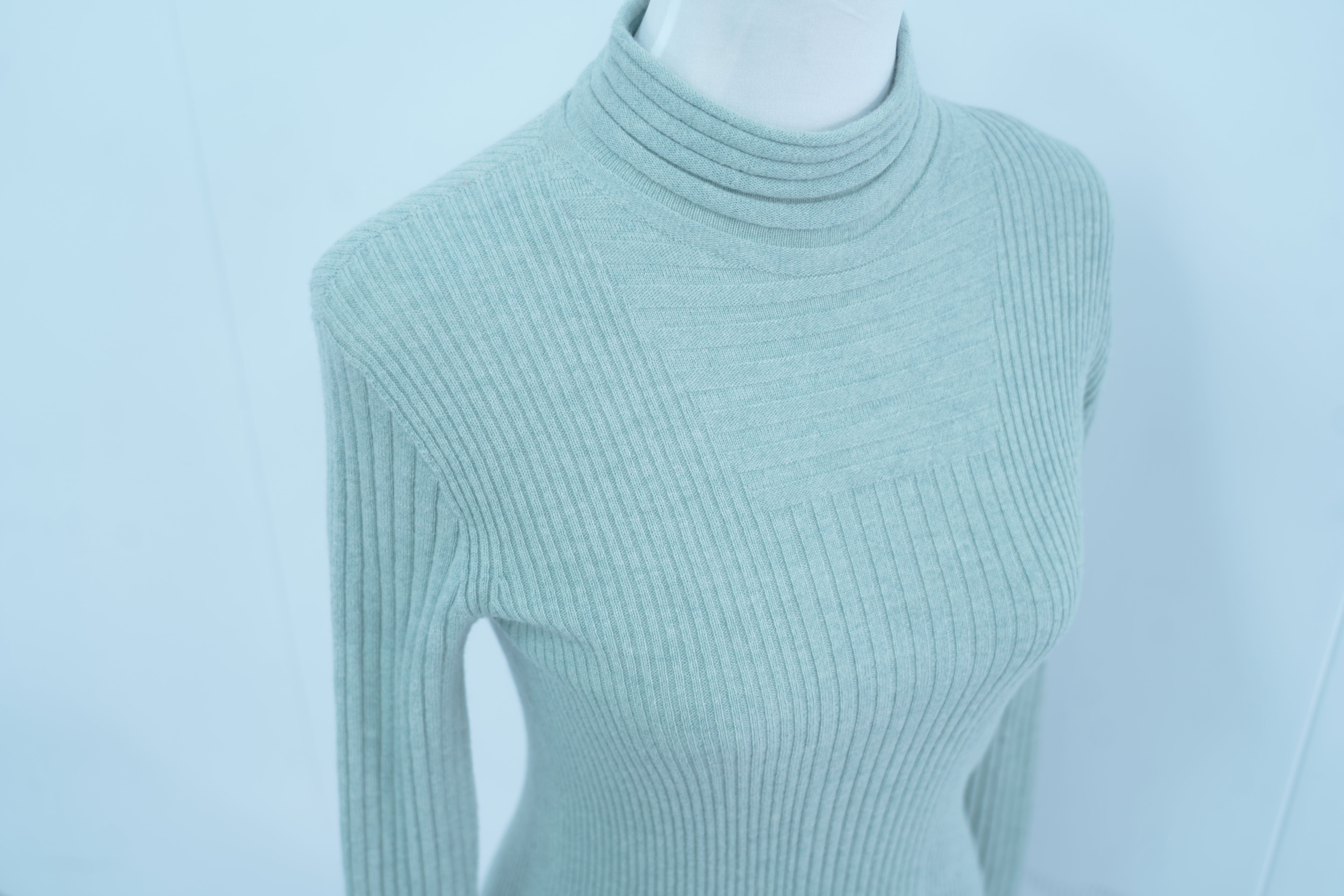 s005Mint Green Turtleneck Ribbed Knitted Base Layer