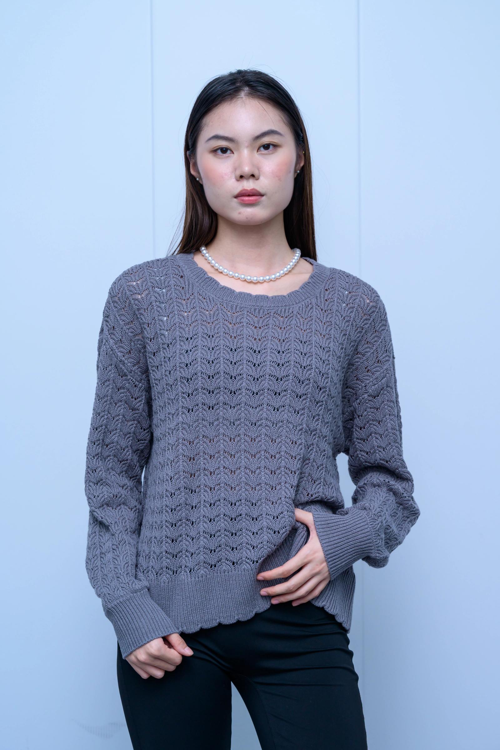 s048Misty Gray Wheat Ear Lace Crew Neck Knit Sweater