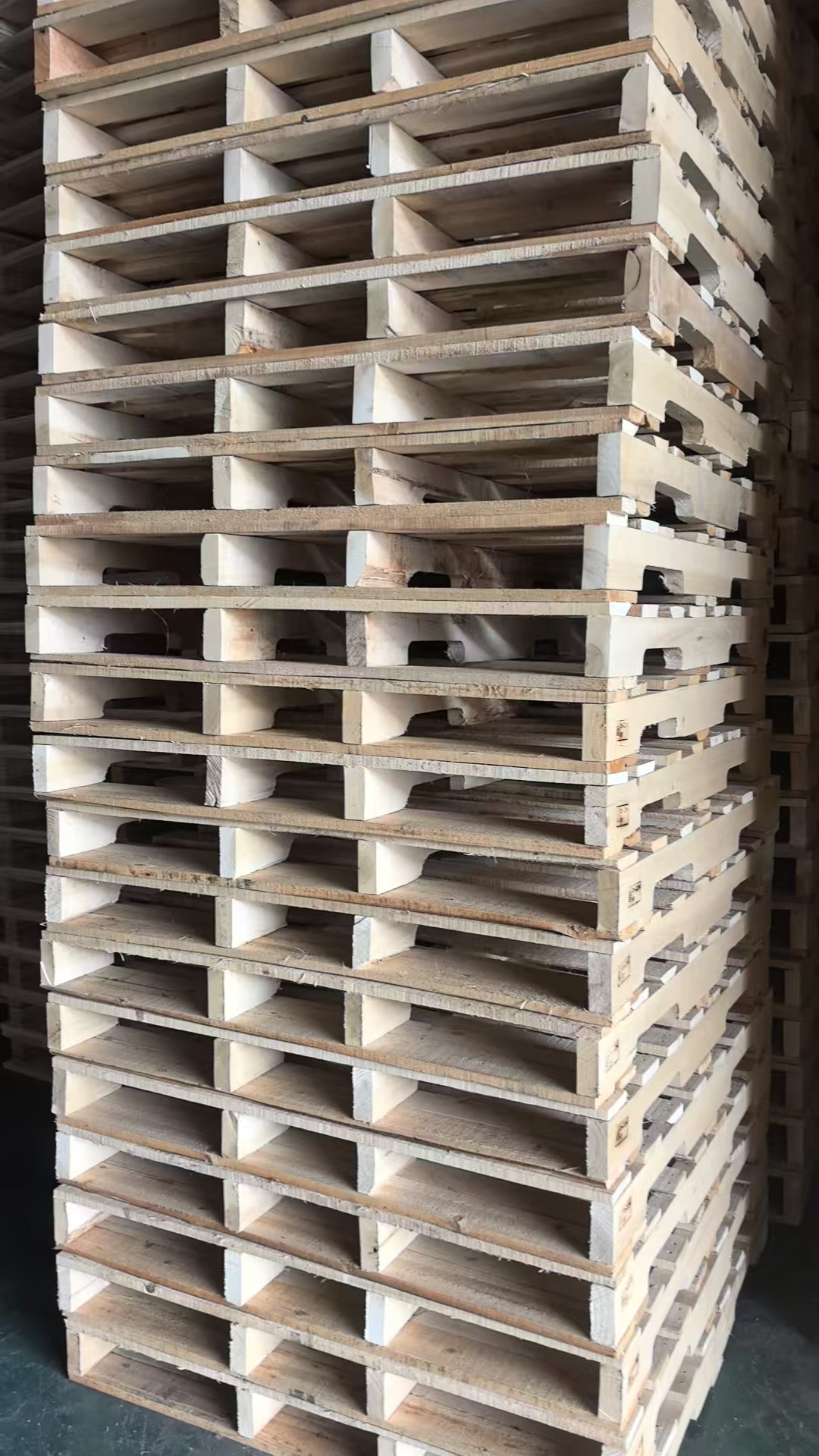 Heat-Treated Pallets 6