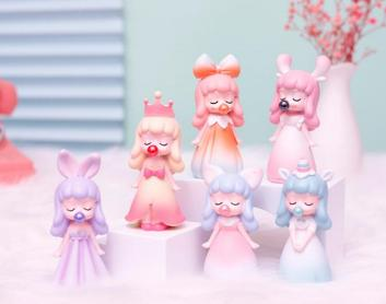 Figure Display Case F2 thumbnail 2