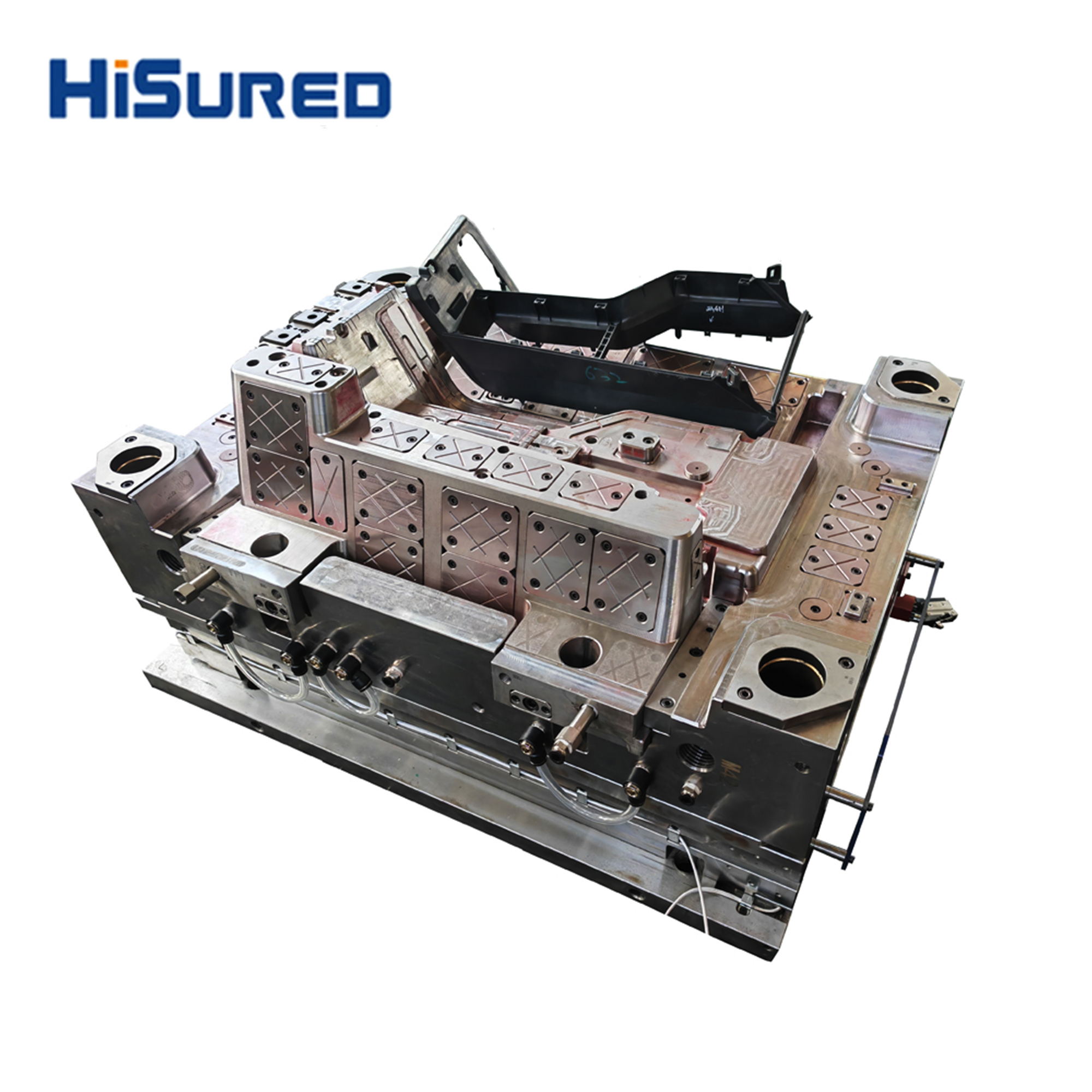 Export Automotive Injection Mold supplied by Hisured Mold