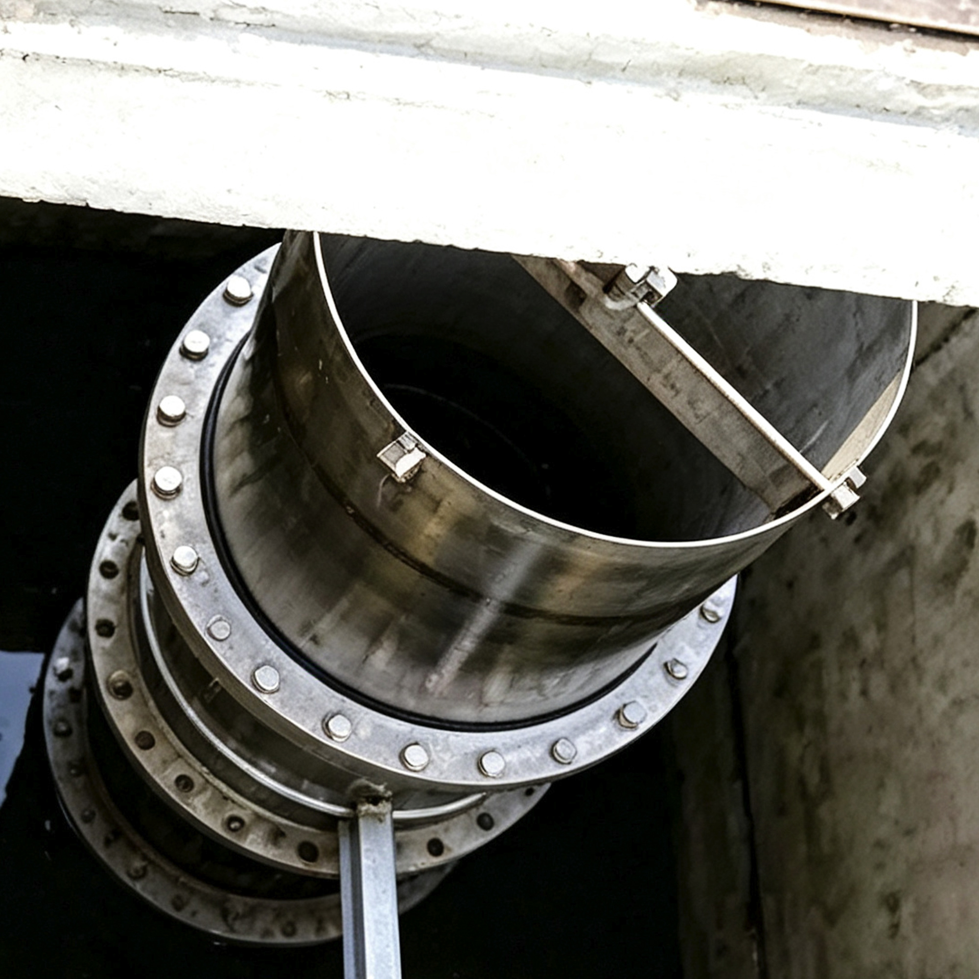 PNF, TF Sludge Discharge Valves, Sleeve Valves equipment image