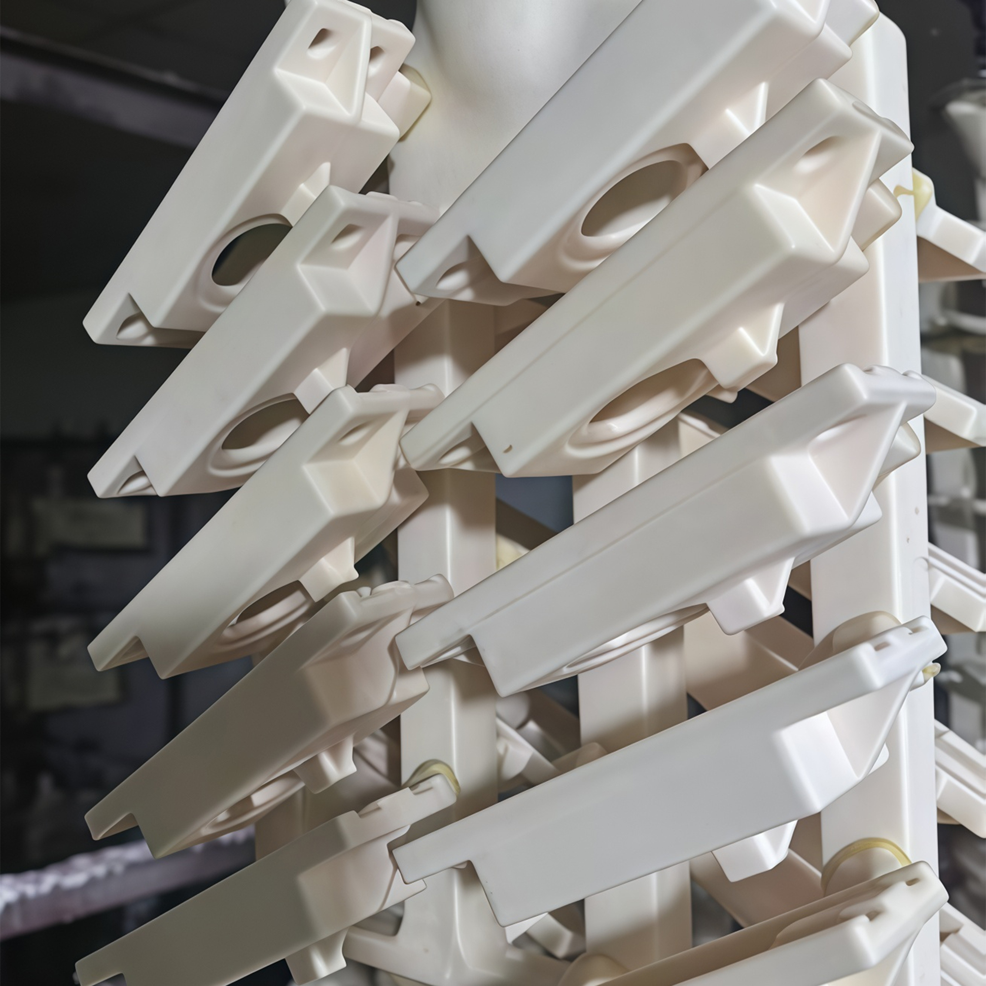 Support Bracket (Support Box) — view 2