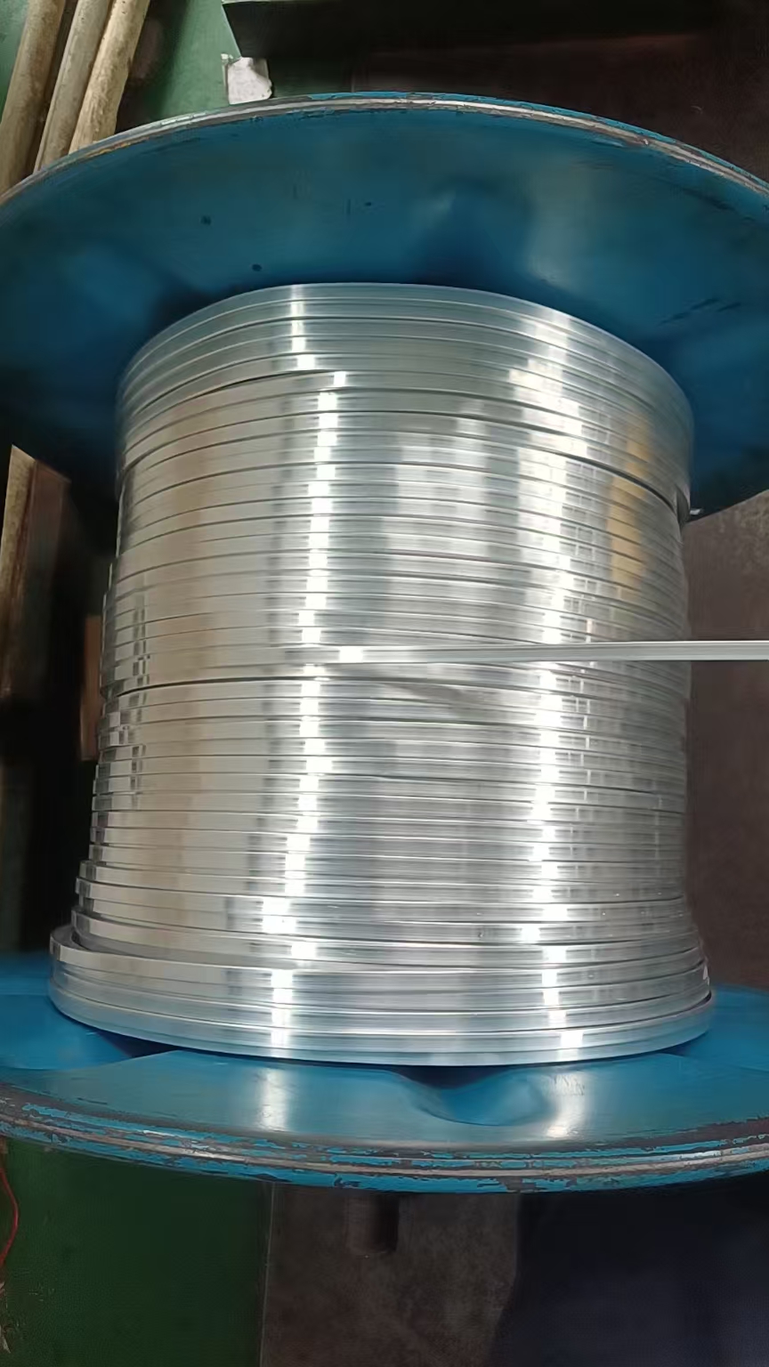 Additional spool view of Bare Aluminium Wire