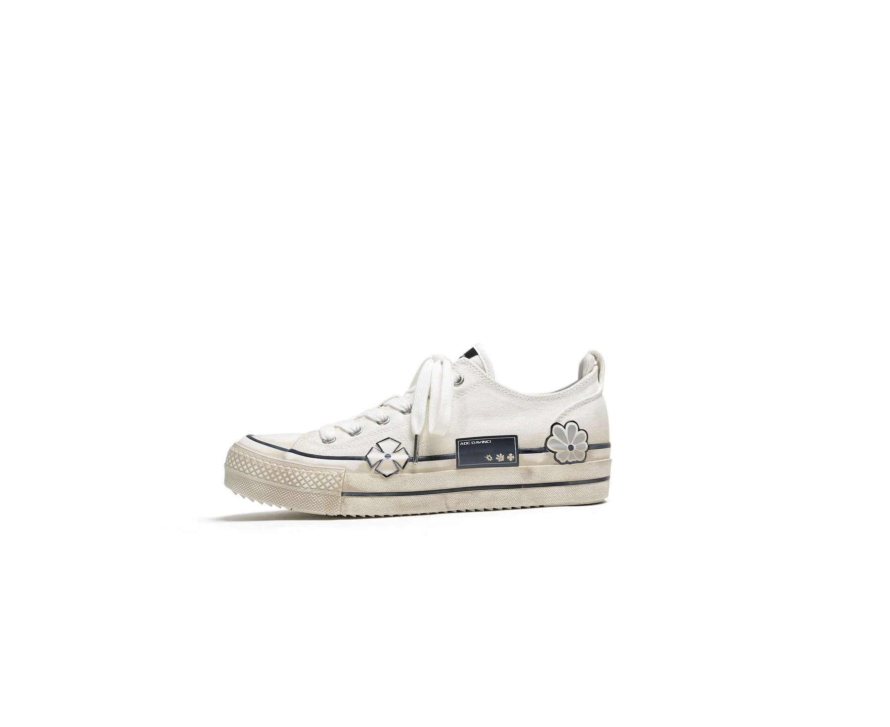 ADC375-1 Distressed Star Canvas Shoe — customer supplied product photograph