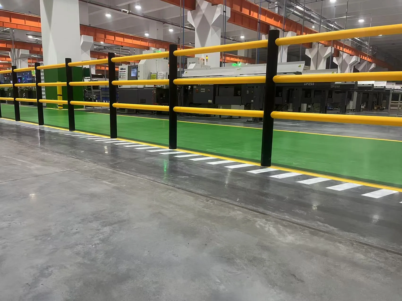 Guardrail installation view 23