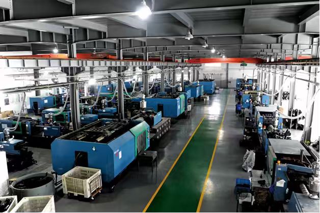 Parallel extrusion lines inside the workshop.