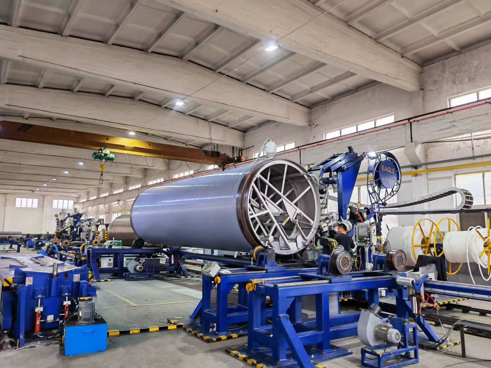 Large pipe section on the spiral-winding line.