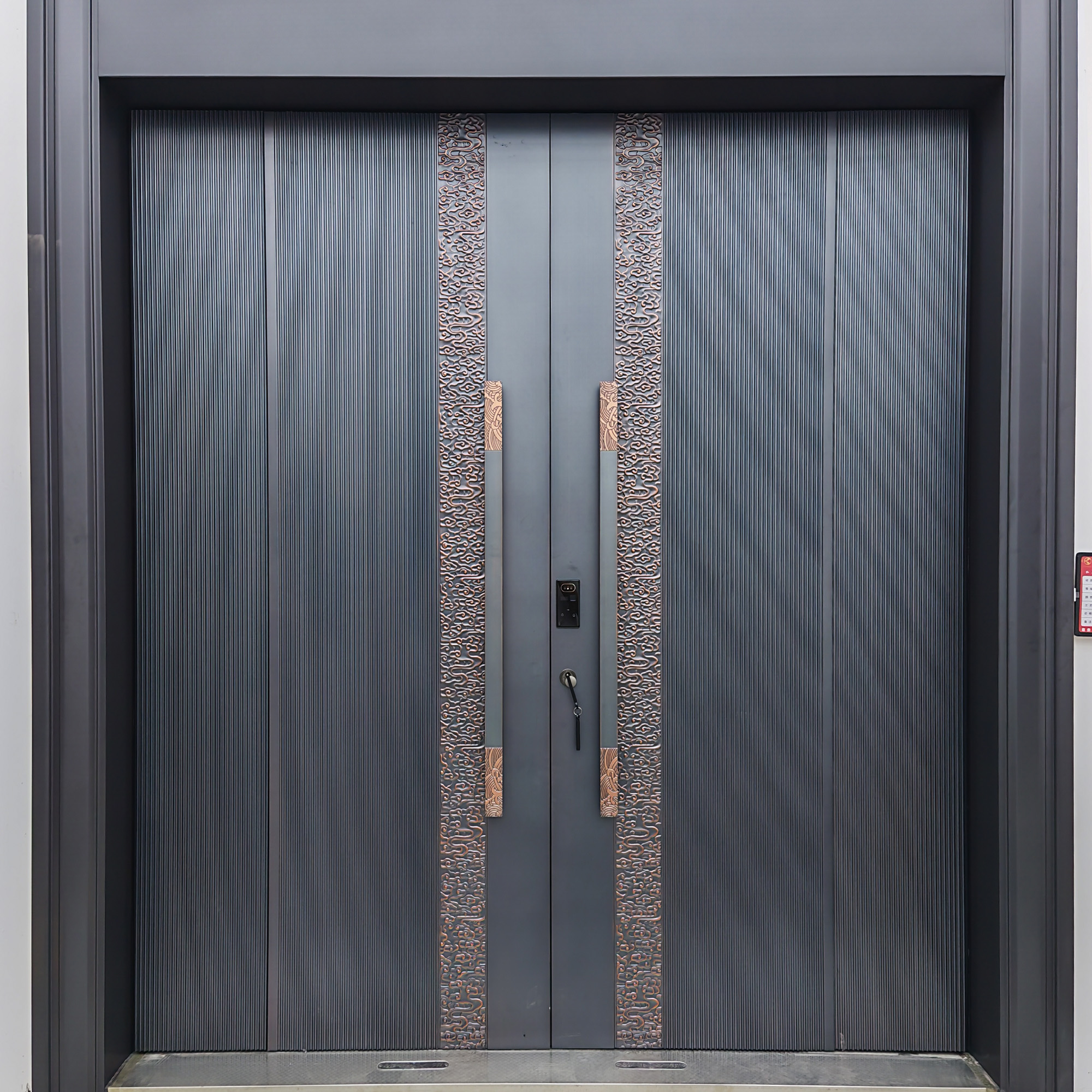 Cast Aluminum Doors Door 02 — Made-to-order villa entrance door