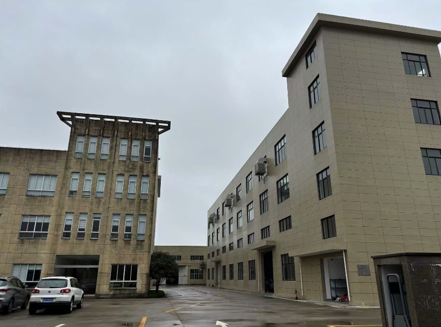 RunCing facility view 3