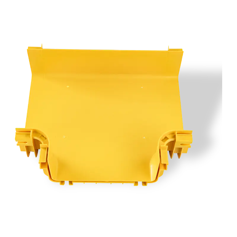 Fiber cable tray horizontal tee with build-in connecter