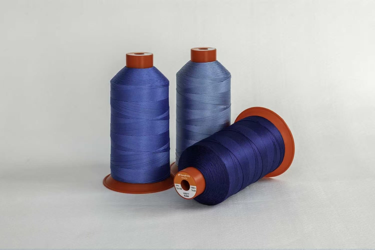 Filament Sewing Thread, photograph 1