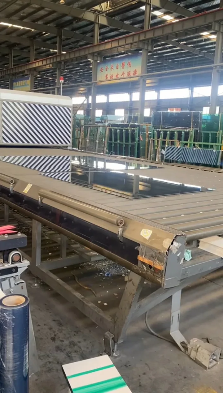 Jiangsu Yaoxing Safety Glass production workshop — factory photograph 6