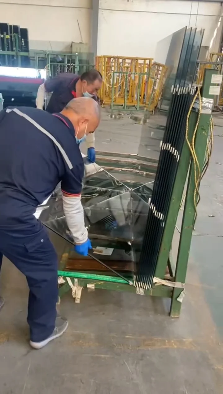 Jiangsu Yaoxing Safety Glass production workshop — factory photograph 7