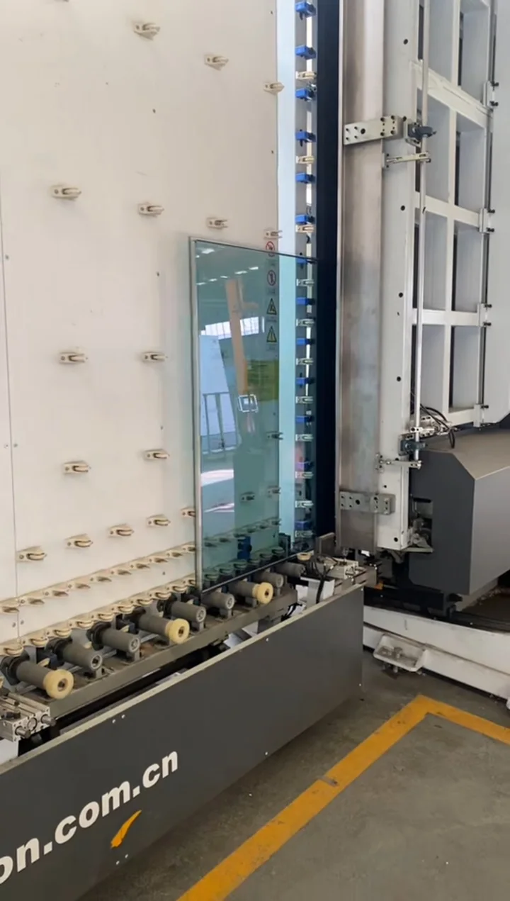 Jiangsu Yaoxing Safety Glass production workshop — factory photograph 15