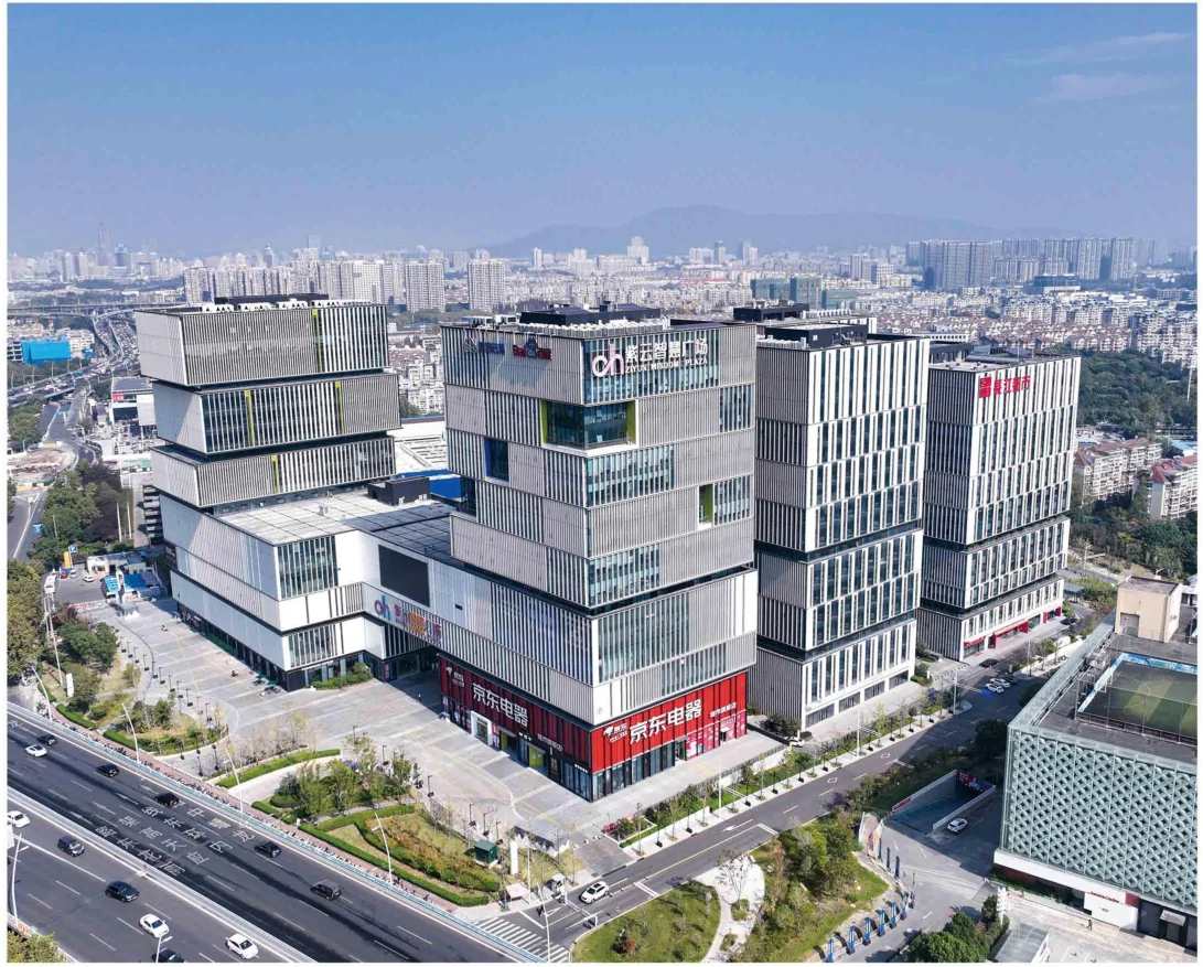 Qinhuai District Plot South of IKEA — Curtain Wall — view 1