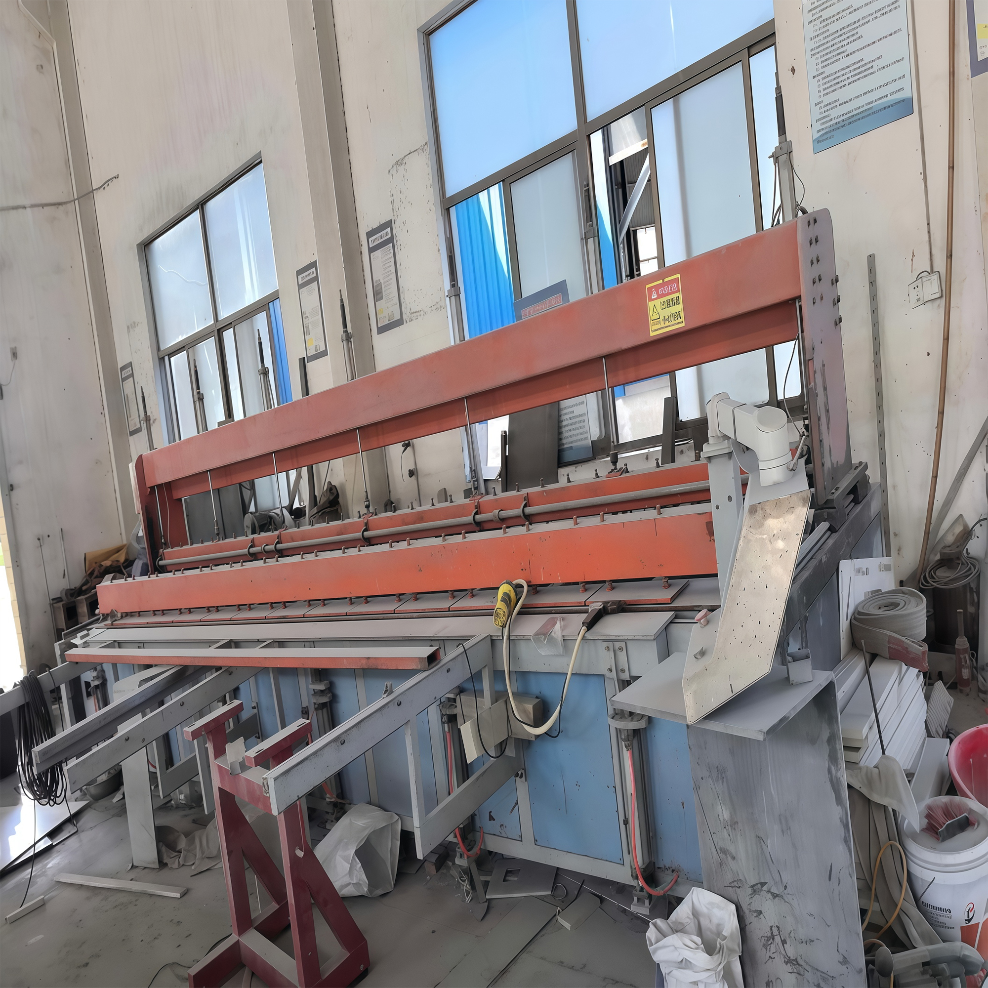 Sheet bending equipment