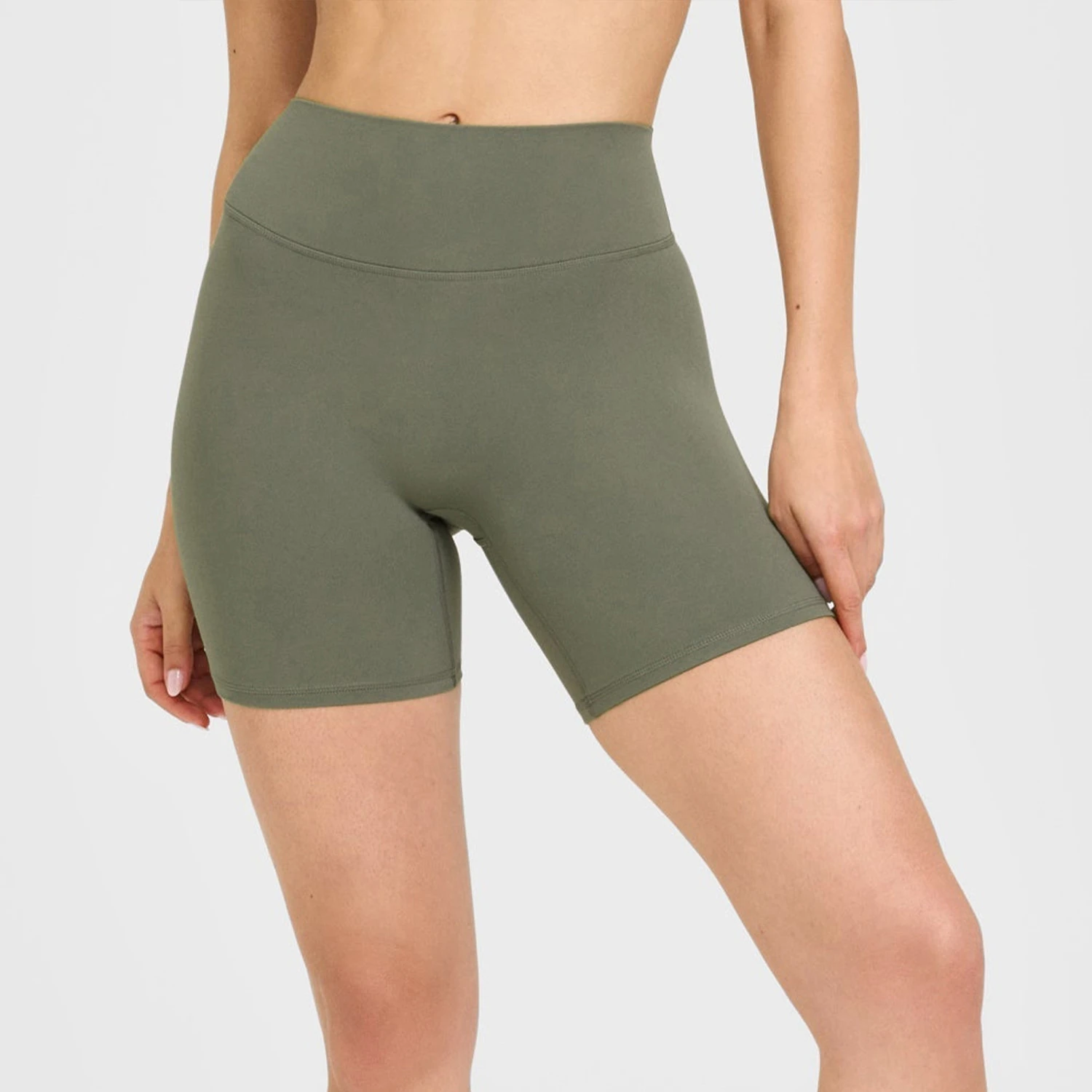 DK6634 Fitted active shorts