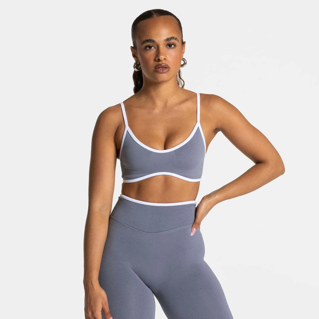 WX5530 Contrast-trim scoop-neck bra