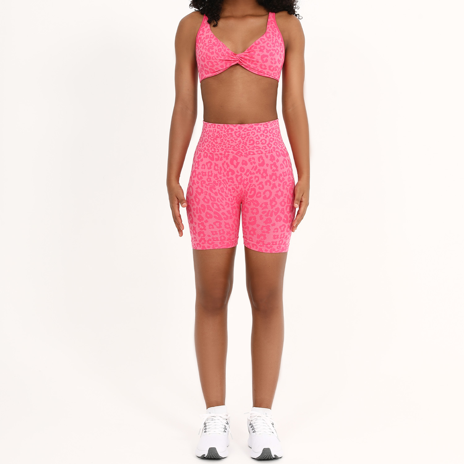 WX6604 Twist-Front Sports Bra