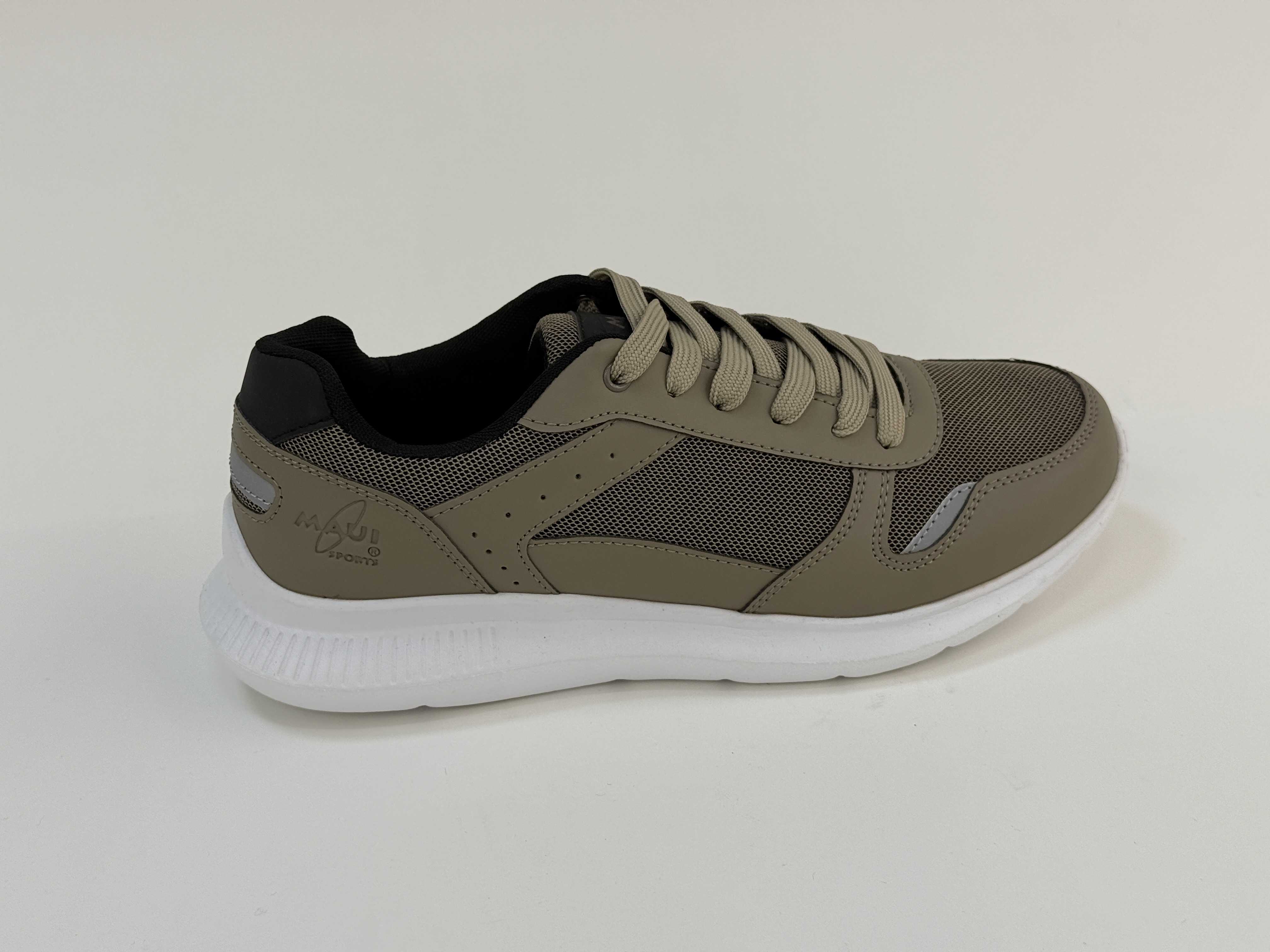 Men's Casual Sports Shoes, customer-supplied catalogue photograph
