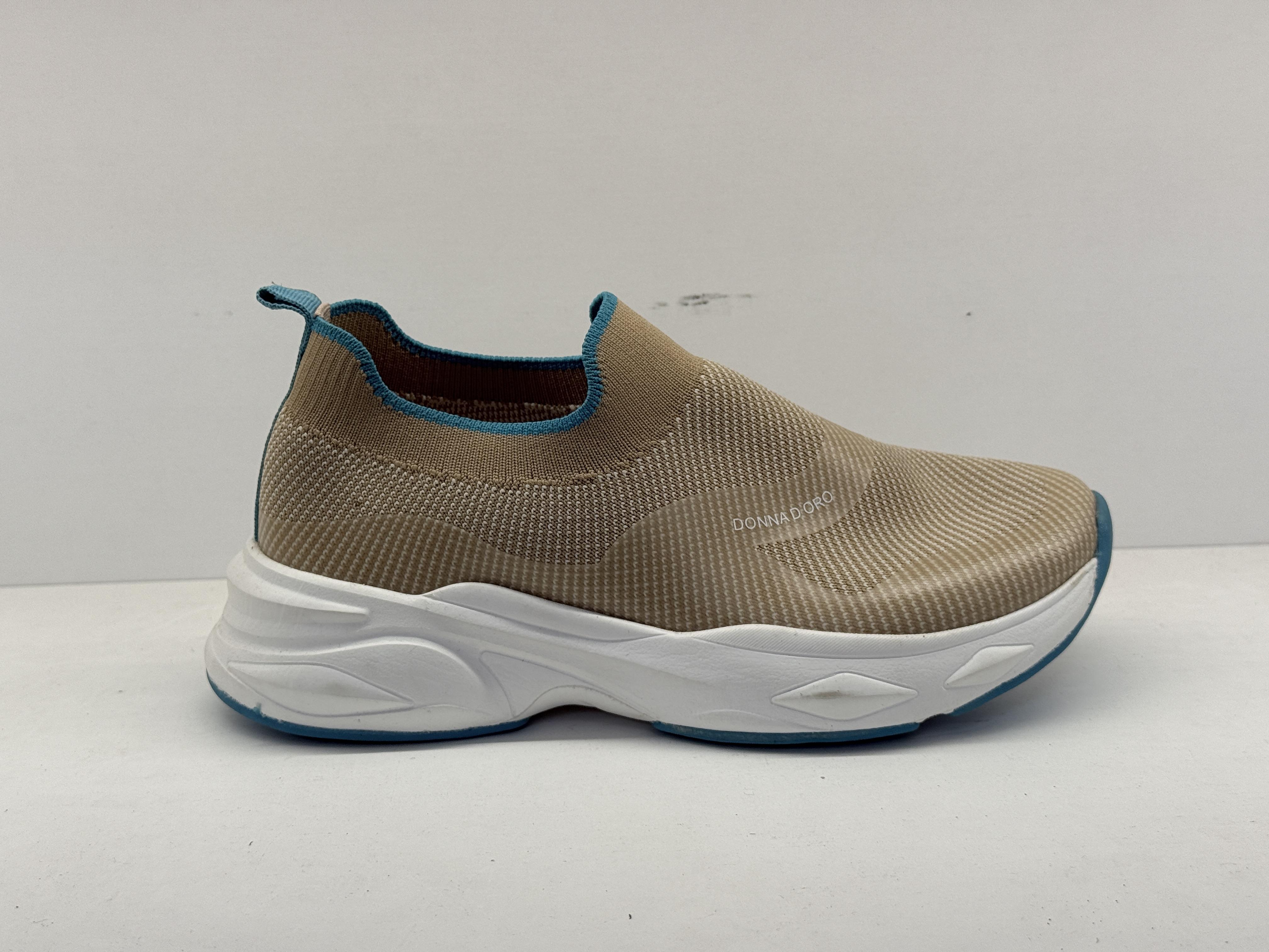 Women's Slip-On Casual Shoes, customer-supplied catalogue photograph