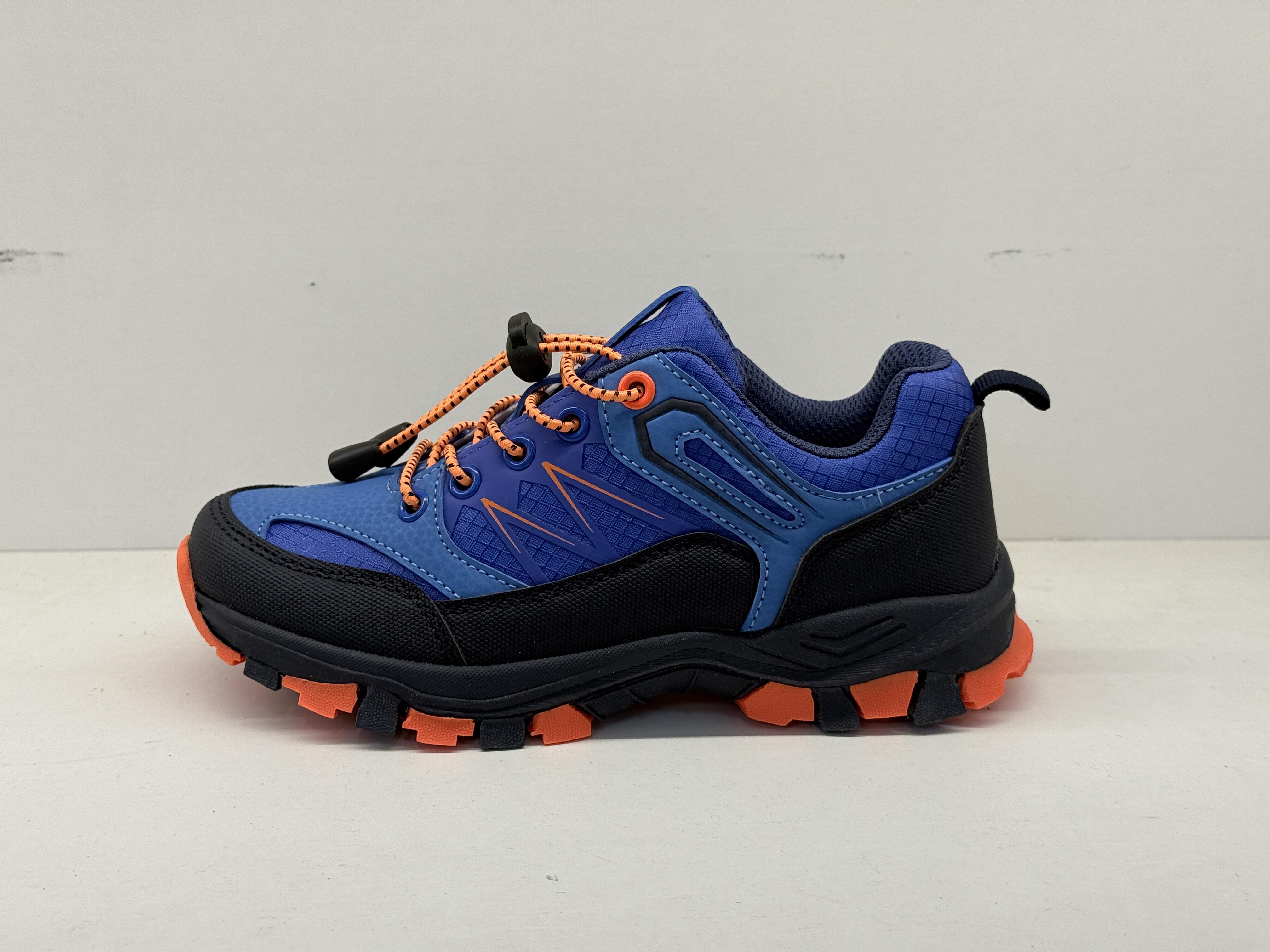 Children's Color Sports Shoes, customer-supplied catalogue photograph