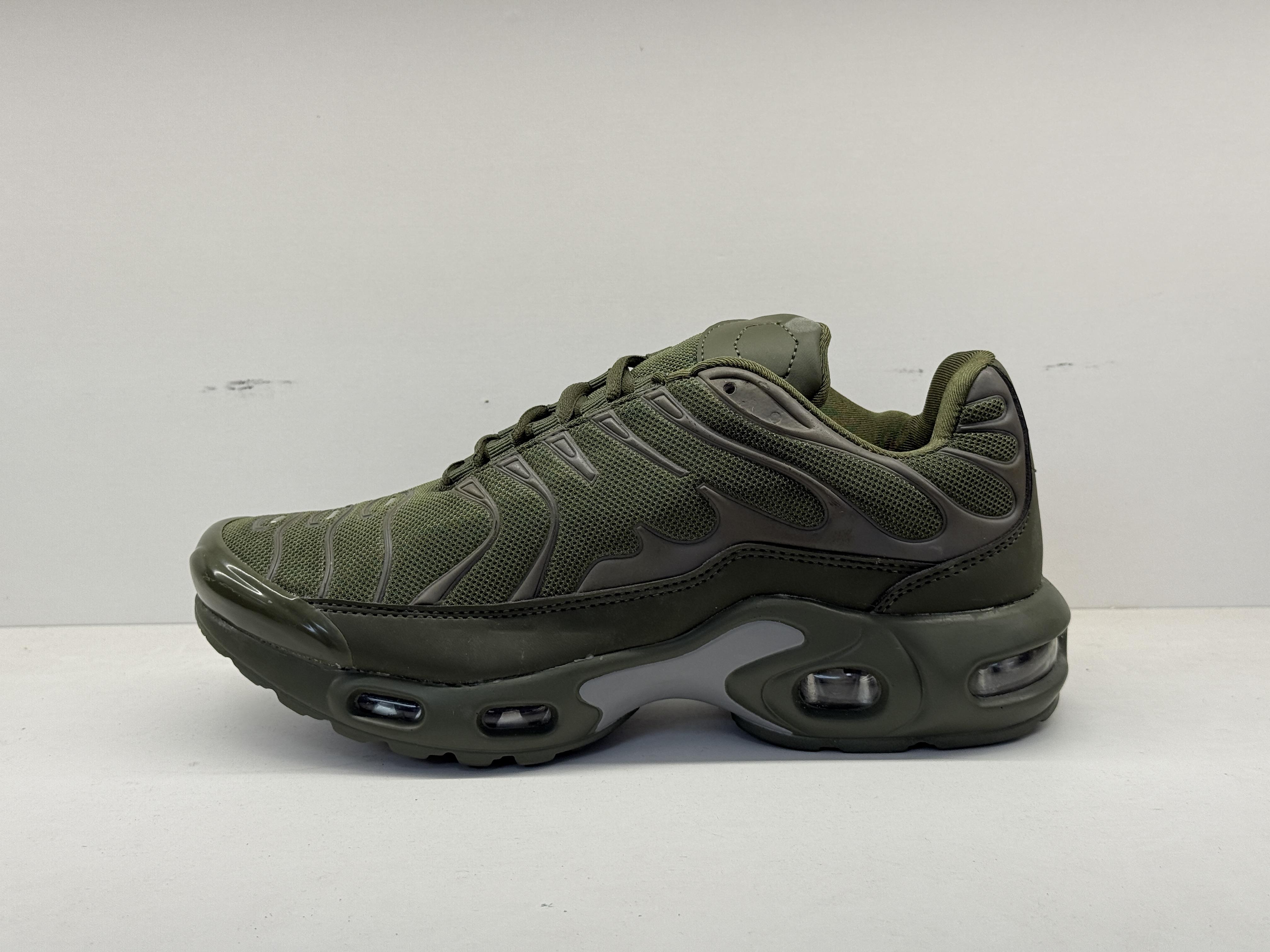 Fashion Sports Shoes, customer-supplied catalogue photograph