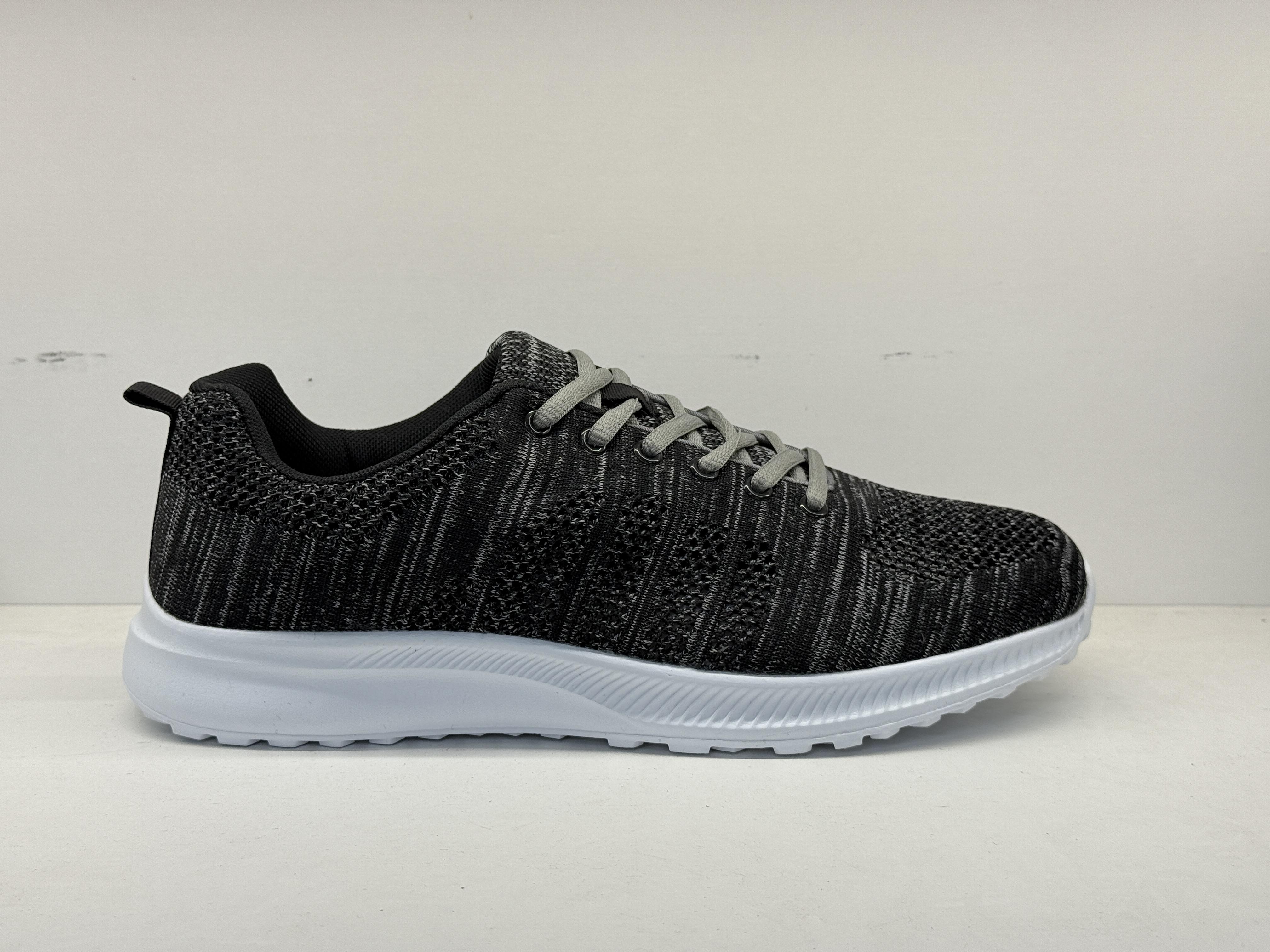 Flyknit Running Shoes, customer-supplied catalogue photograph