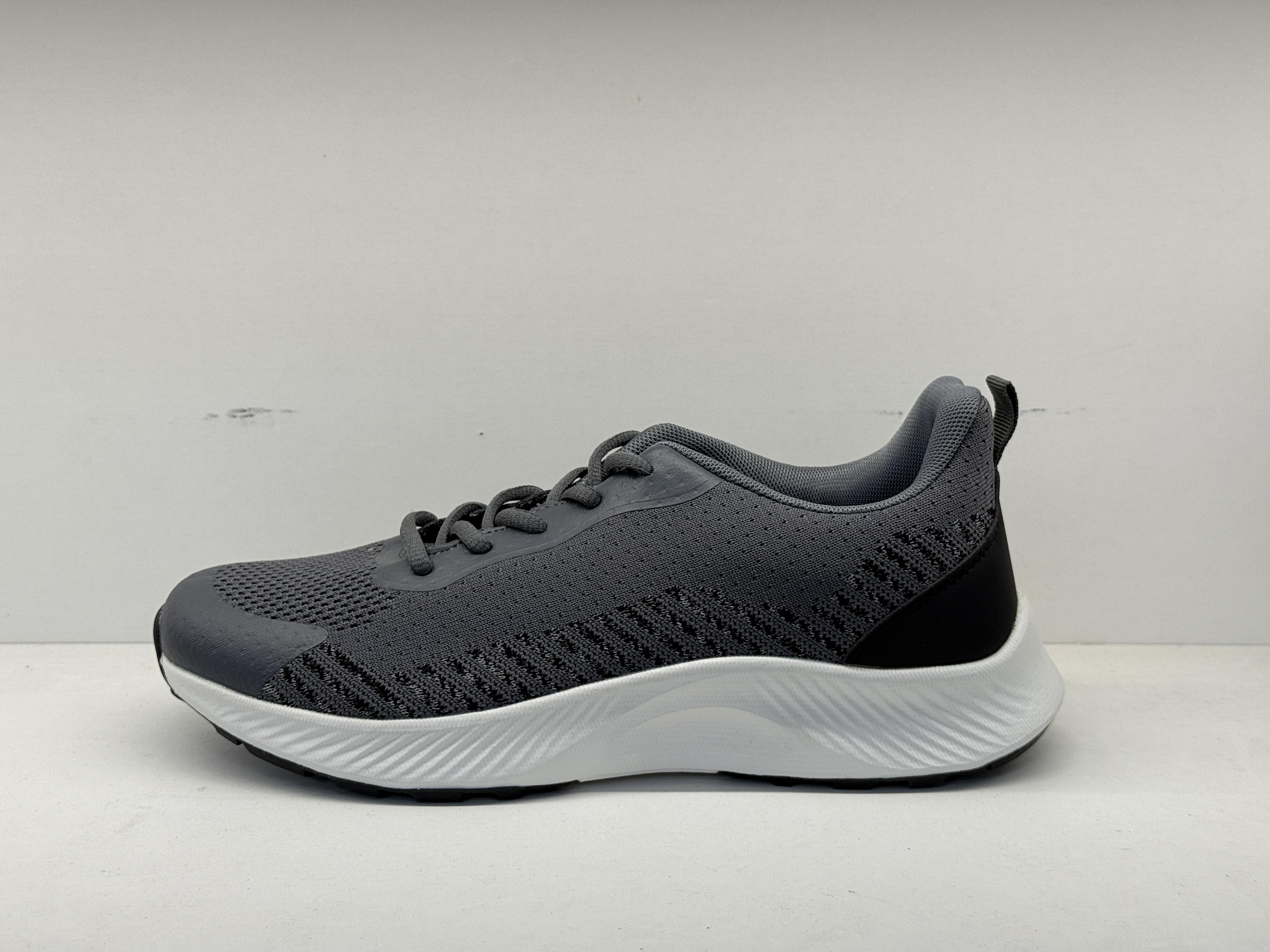 Flyknit Running Shoes, customer-supplied catalogue photograph