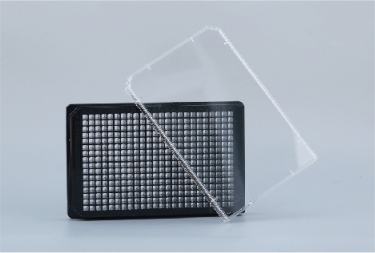 Clear-Bottom Cell Culture Imaging Plate customer view 3