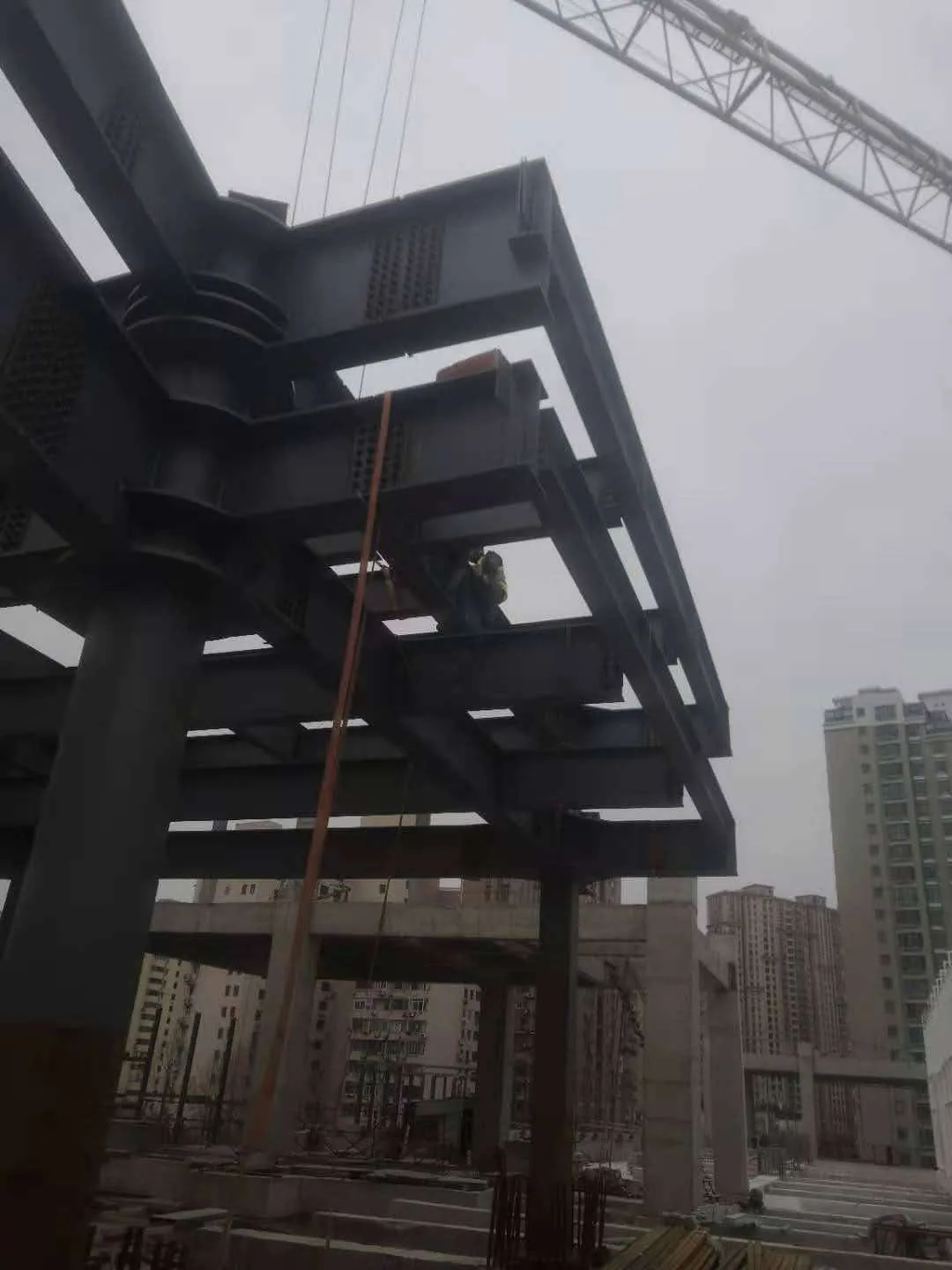 Construction process photograph 4