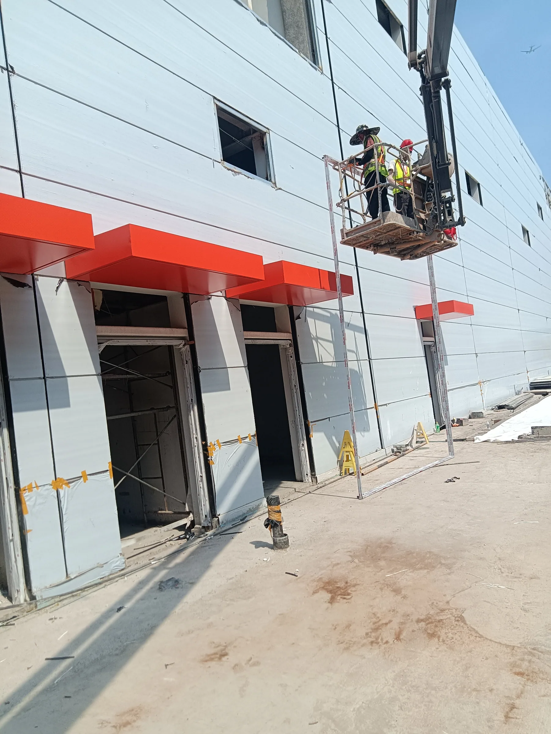 Construction process photograph 10