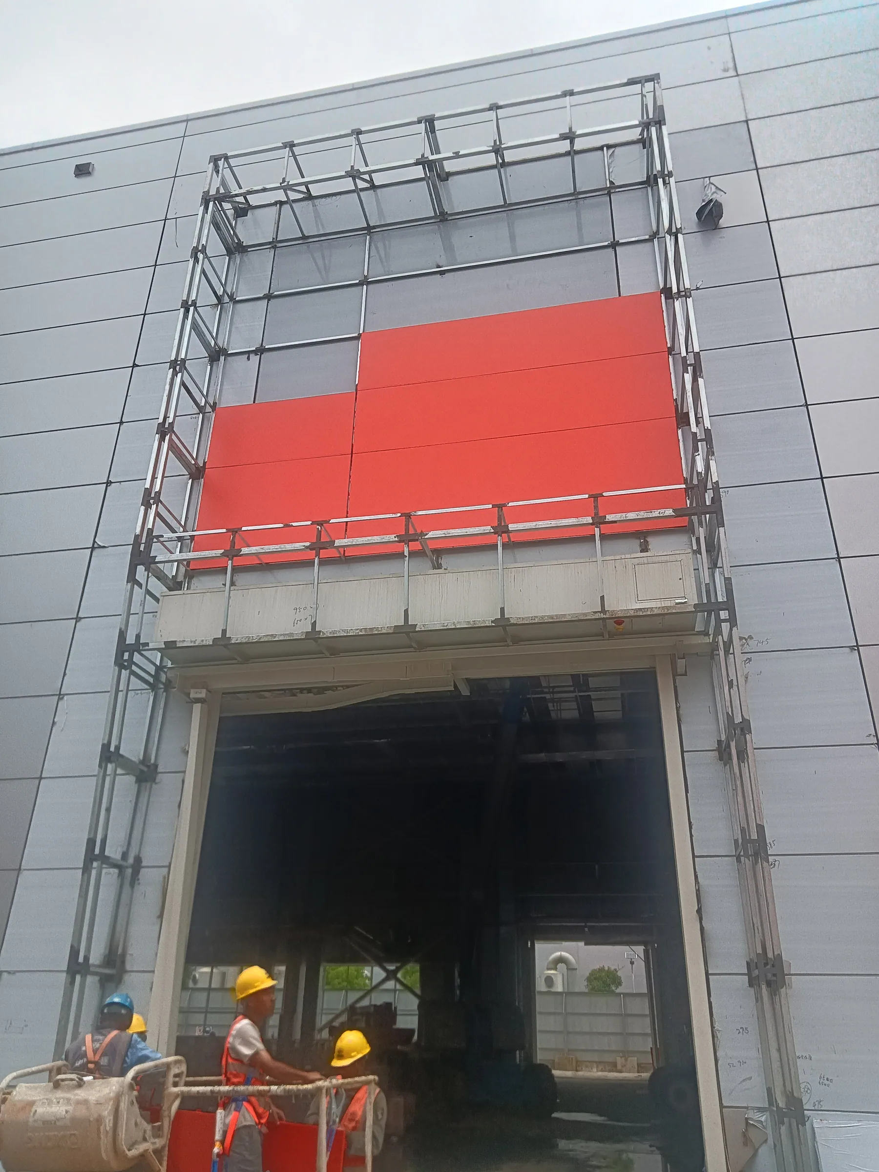 Construction process photograph 16